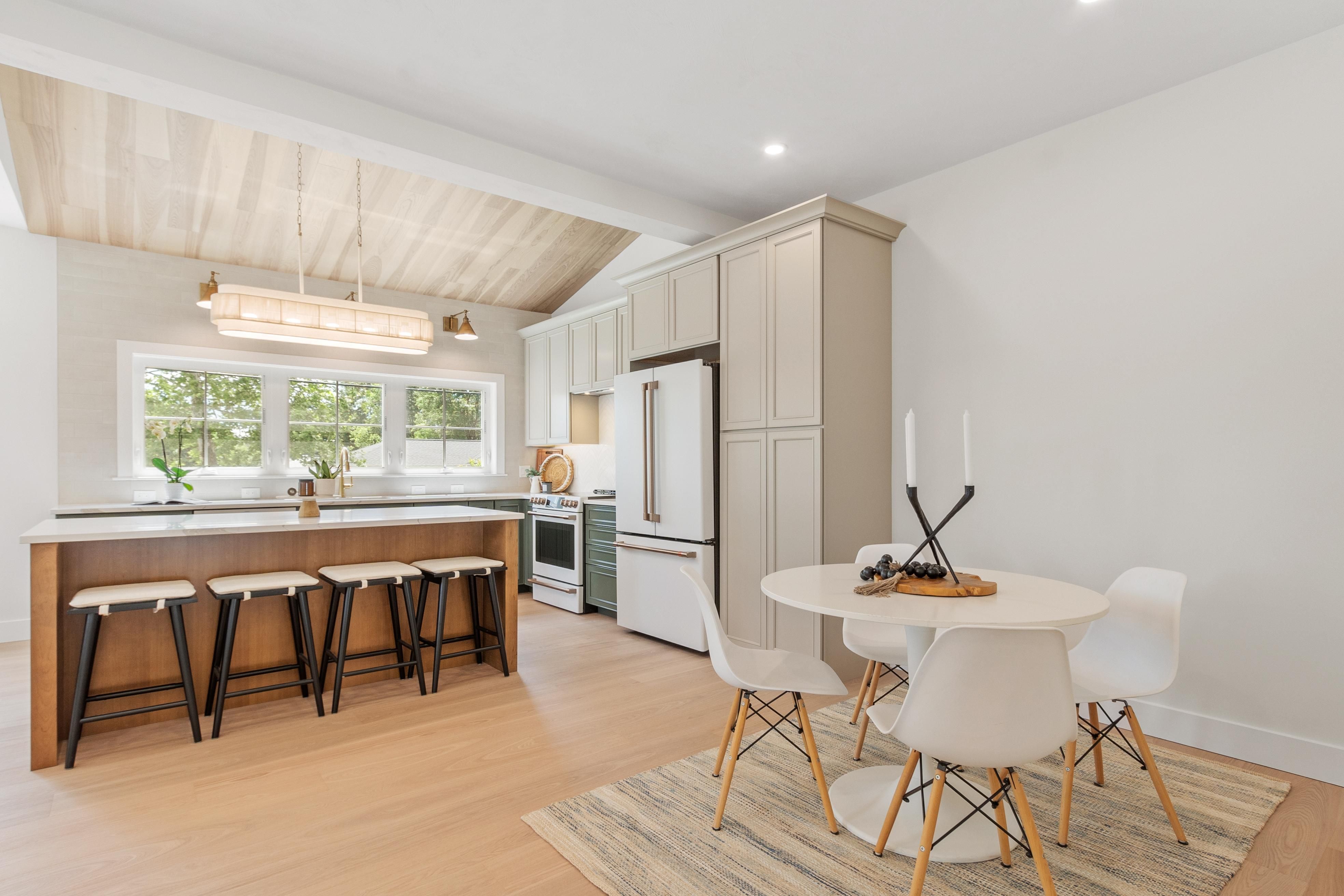  60 Neillian Street, Bedford, MA 01730 - 物件實景