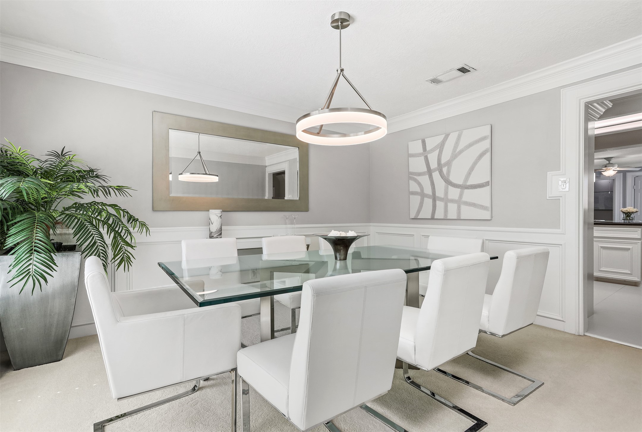 Nassau Bay, Texas, 77058, United States, 5 Bedrooms Bedrooms, ,5 BathroomsBathrooms,Residential,For Sale,1988330