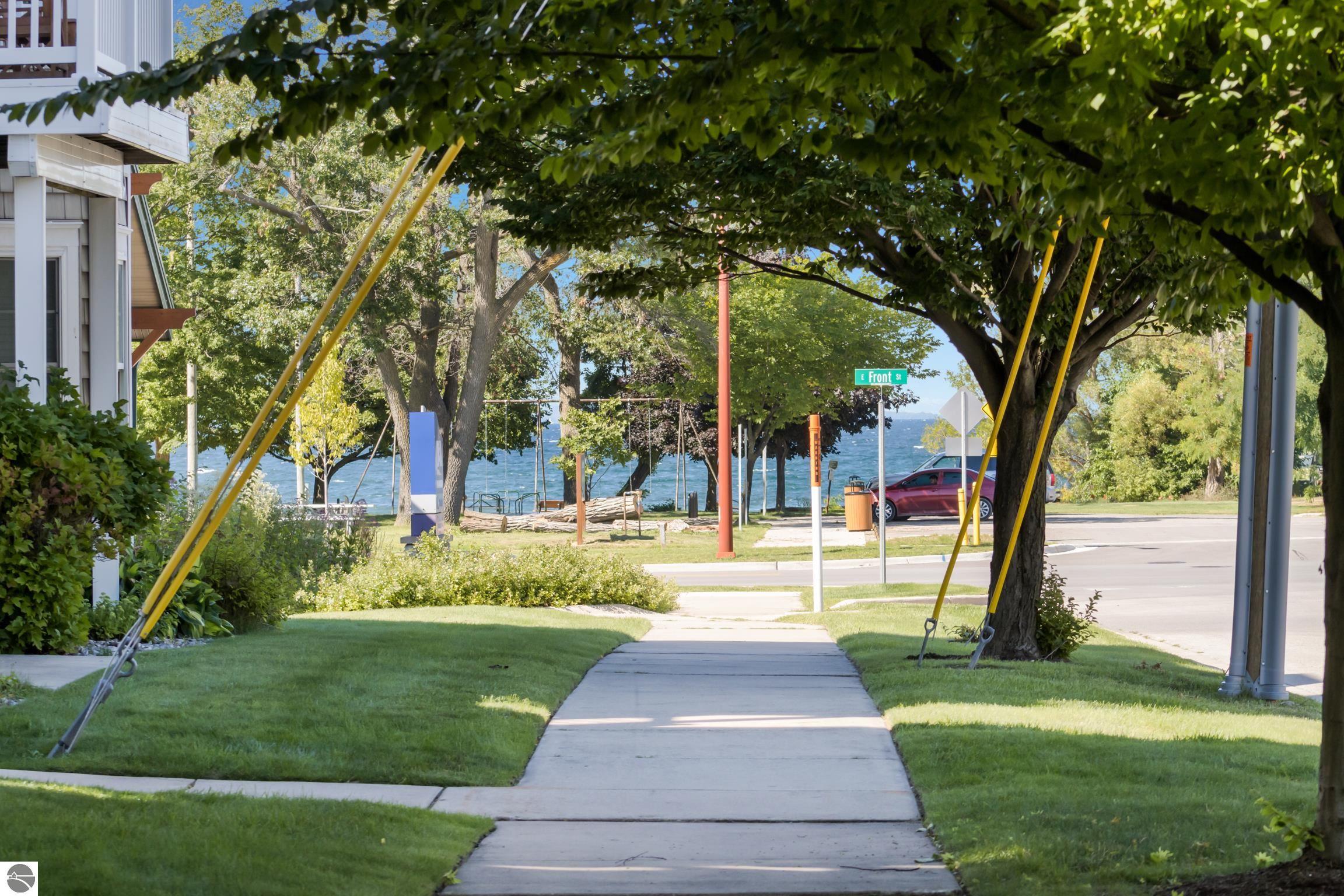 Traverse City, Michigan, 49686, United States, 2 Bedrooms Bedrooms, ,3 BathroomsBathrooms,Residential,For Sale,1967748