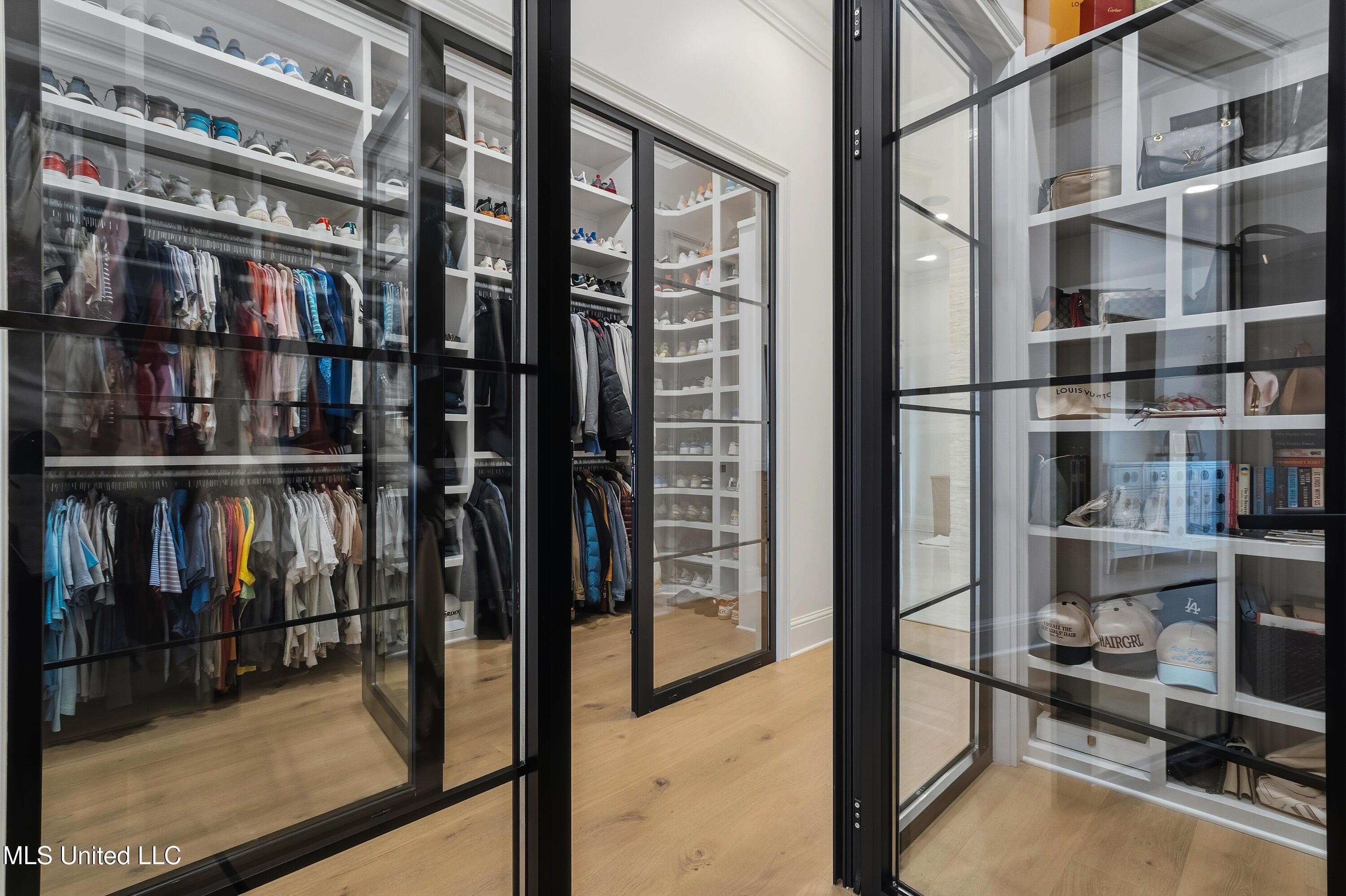 Biloxi, Mississippi, 39532, United States, 4 Bedrooms Bedrooms, ,4 BathroomsBathrooms,Residential,For Sale,1990750