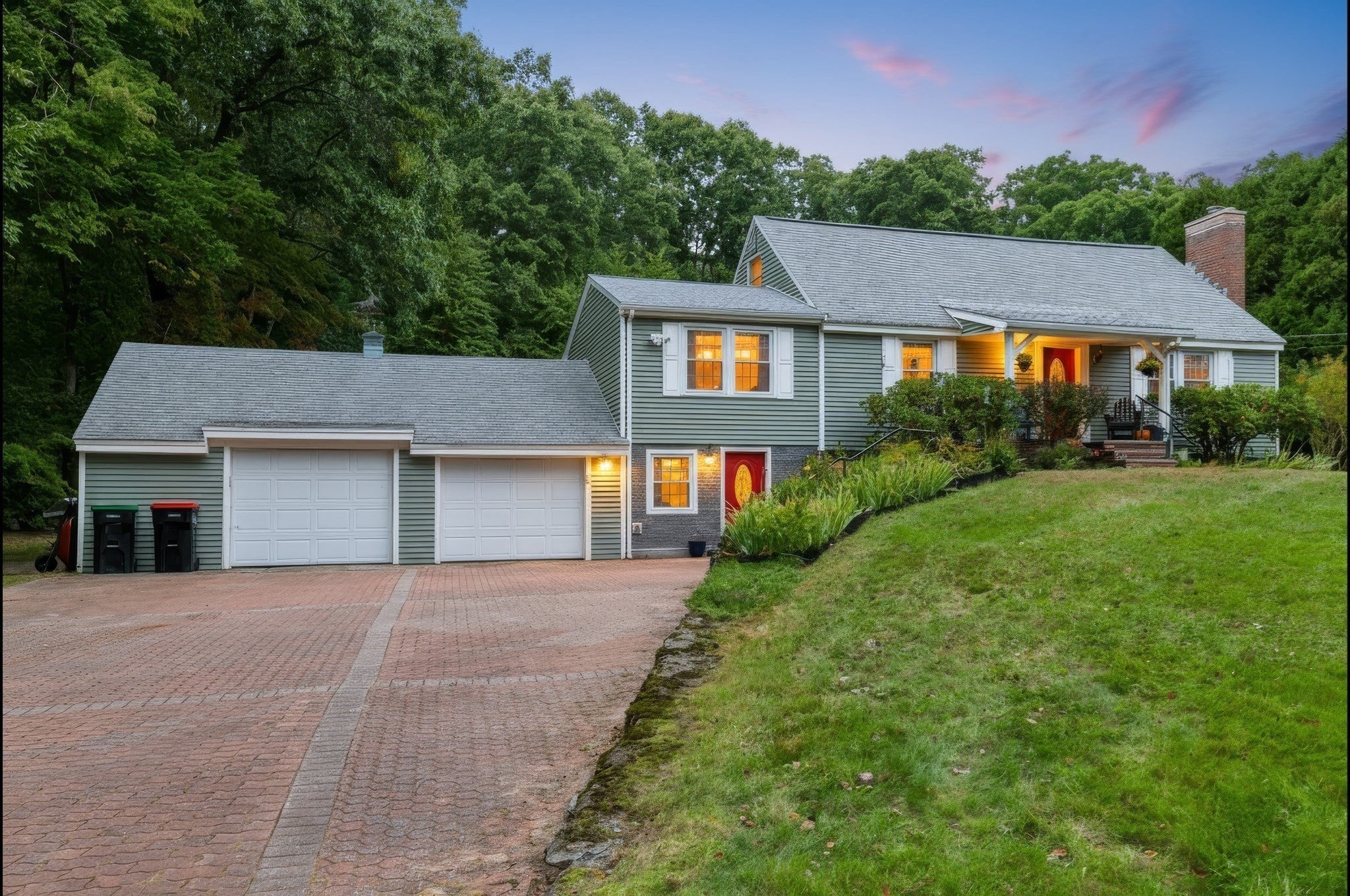 Sutton Rd, Sutton, MA 01590