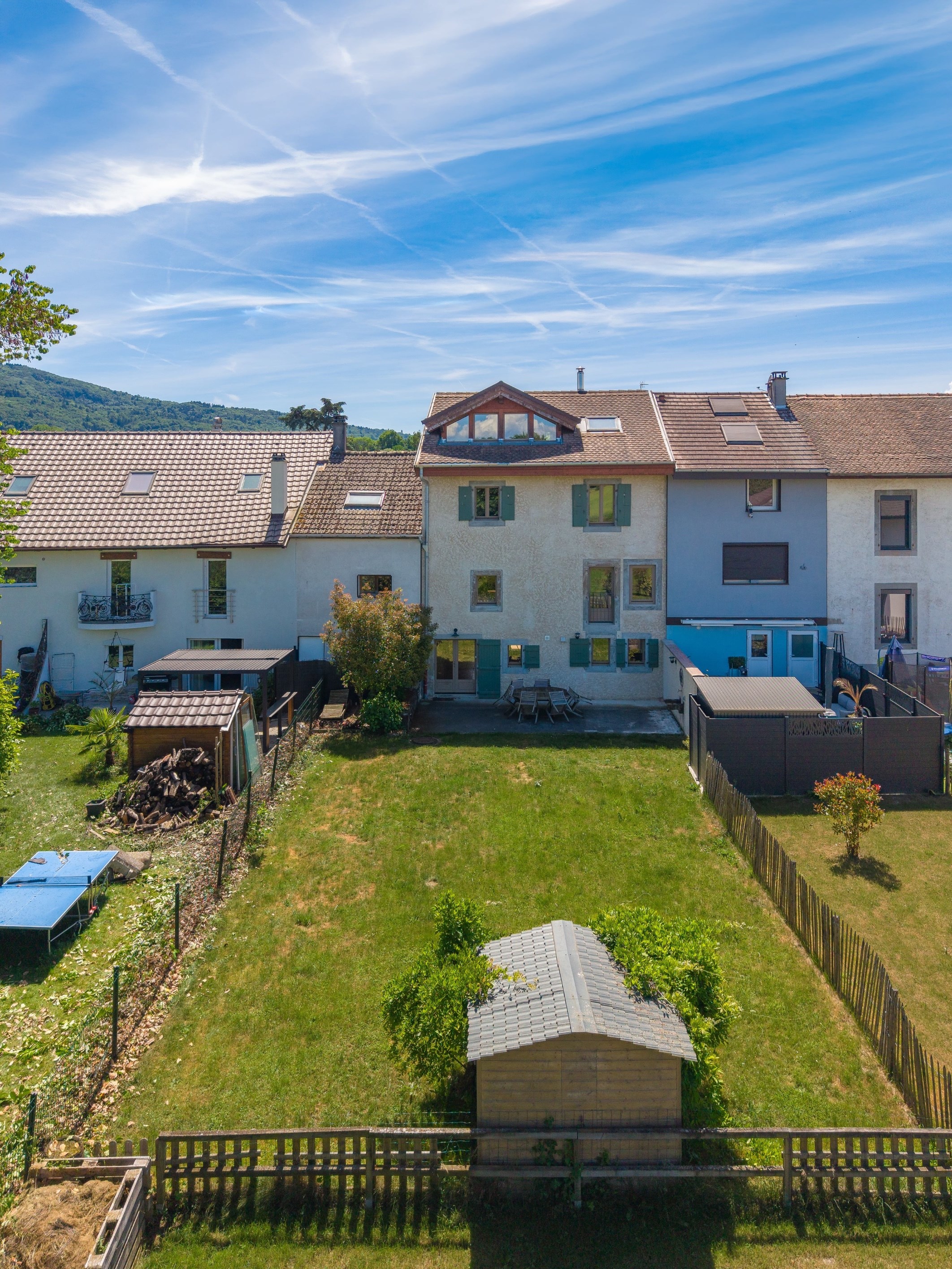  Filly Hamlet – Beautifully Renovated Character Home Between Lake Geneva and the… - 物件實景