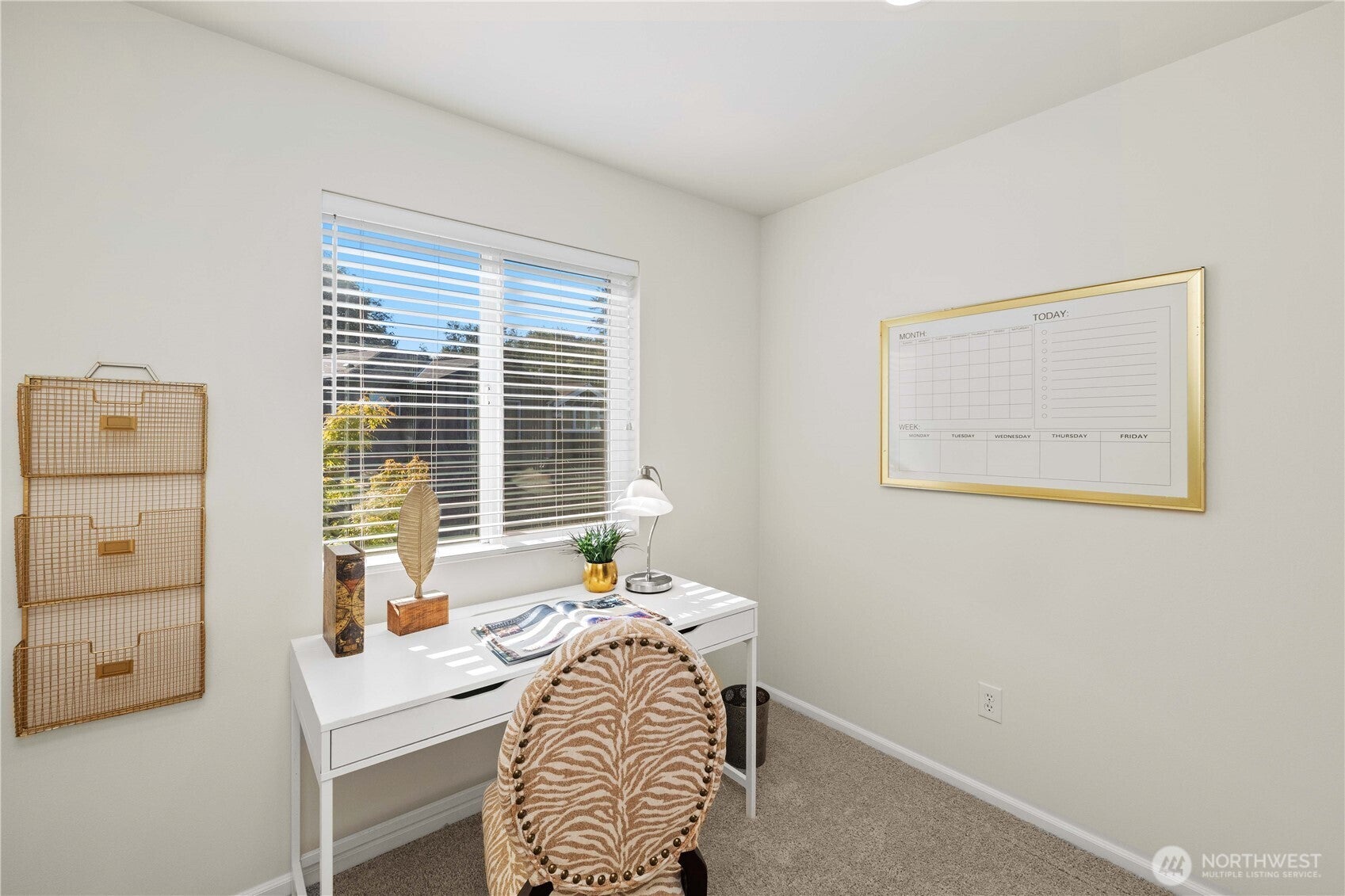 Snohomish, Washington, 98296, United States, 3 Bedrooms Bedrooms, ,3 BathroomsBathrooms,Residential,For Sale,1900545