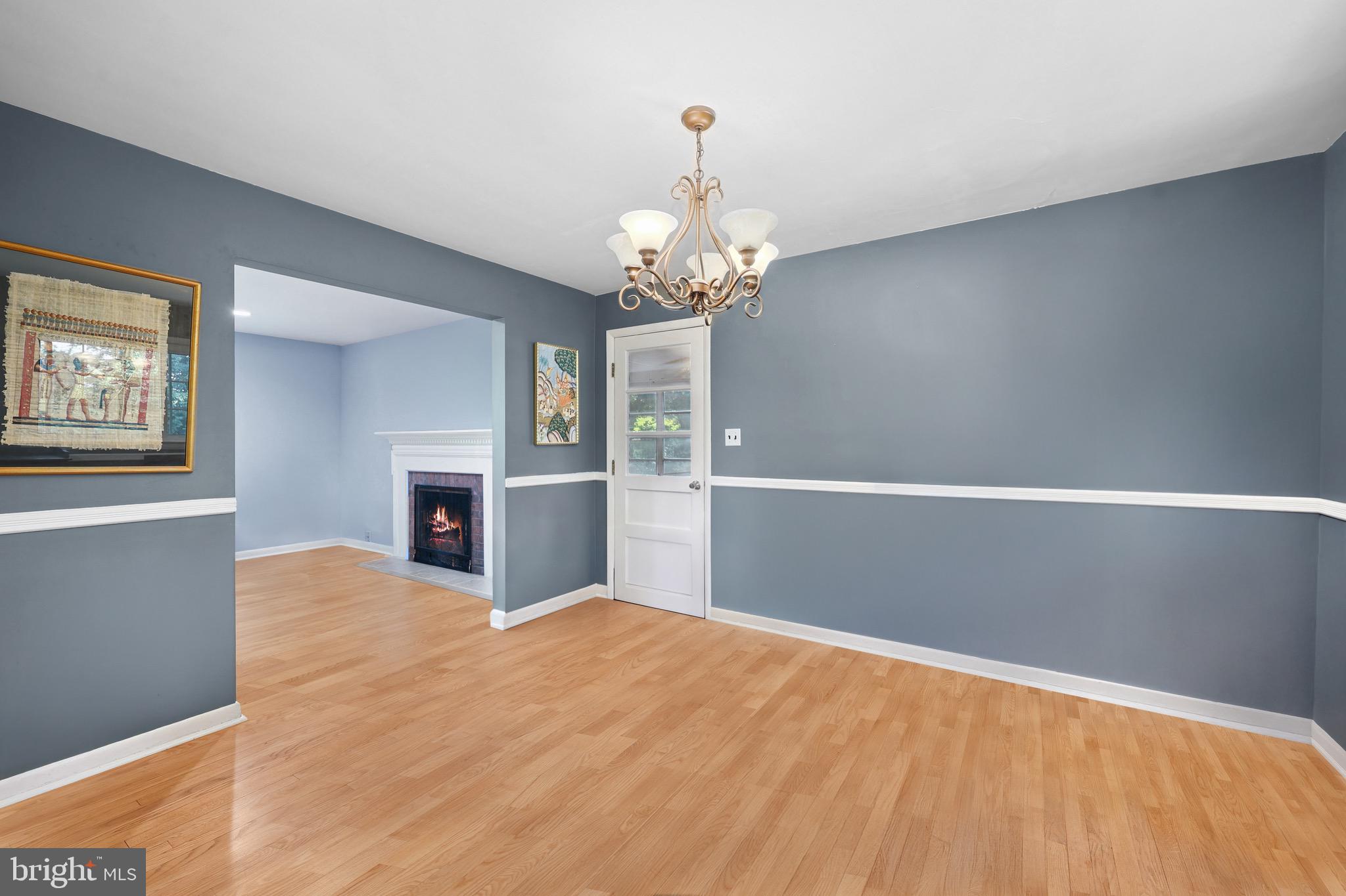 Annandale, Virginia, 22003, United States, 5 Bedrooms Bedrooms, ,3 BathroomsBathrooms,Residential,For Sale,1937773