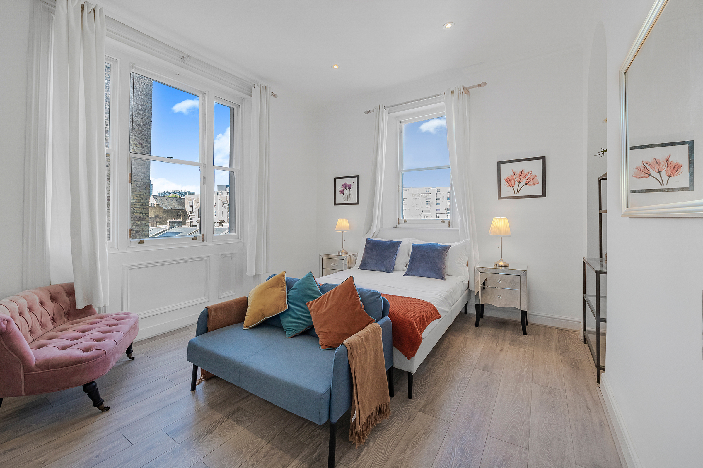  Unbroken Freehold Residential Investment Moments from Hyde Park - 物件實景