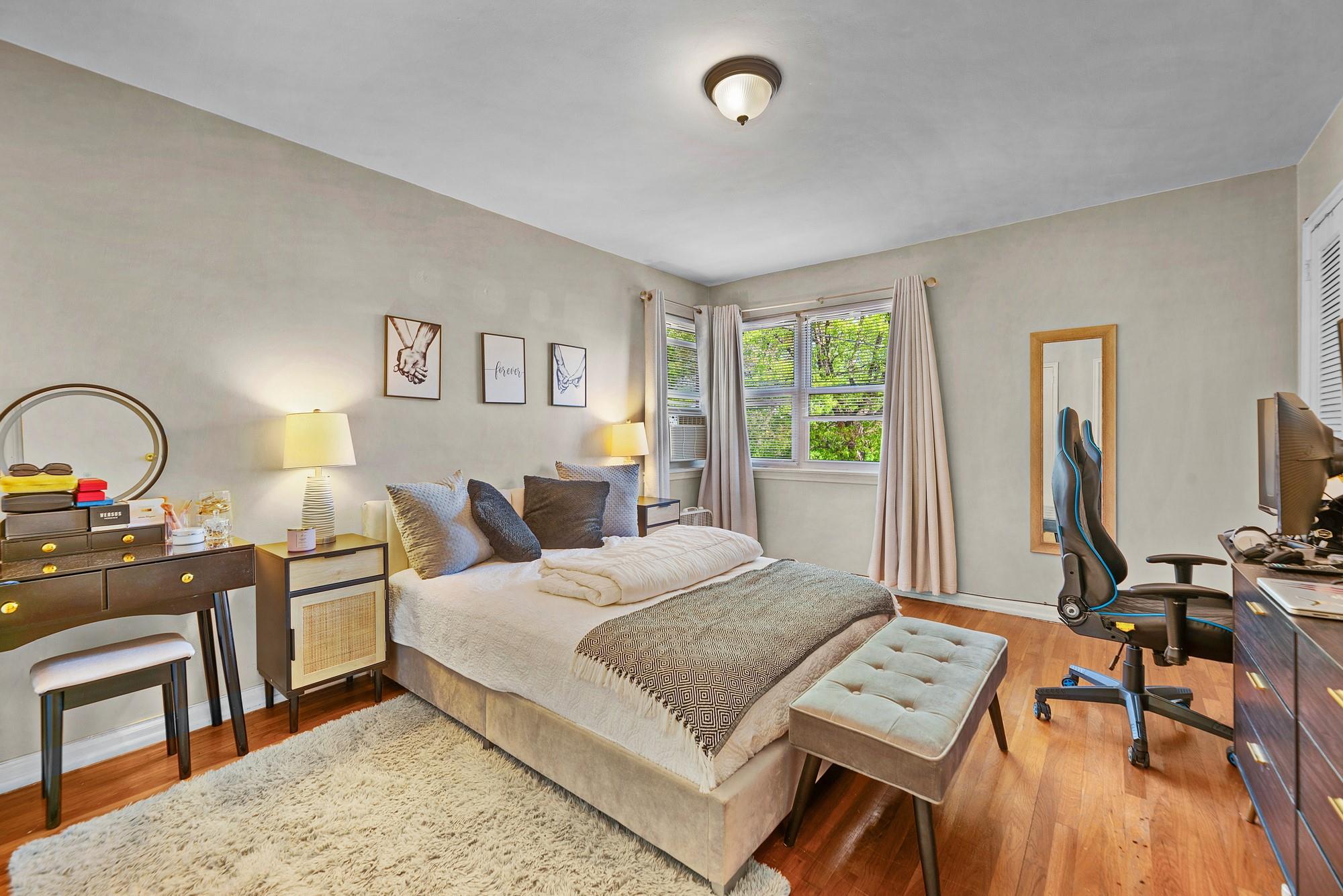 Yonkers, New York, 10704, United States, 3 Bedrooms Bedrooms, ,3 BathroomsBathrooms,Residential,For Sale,1796688