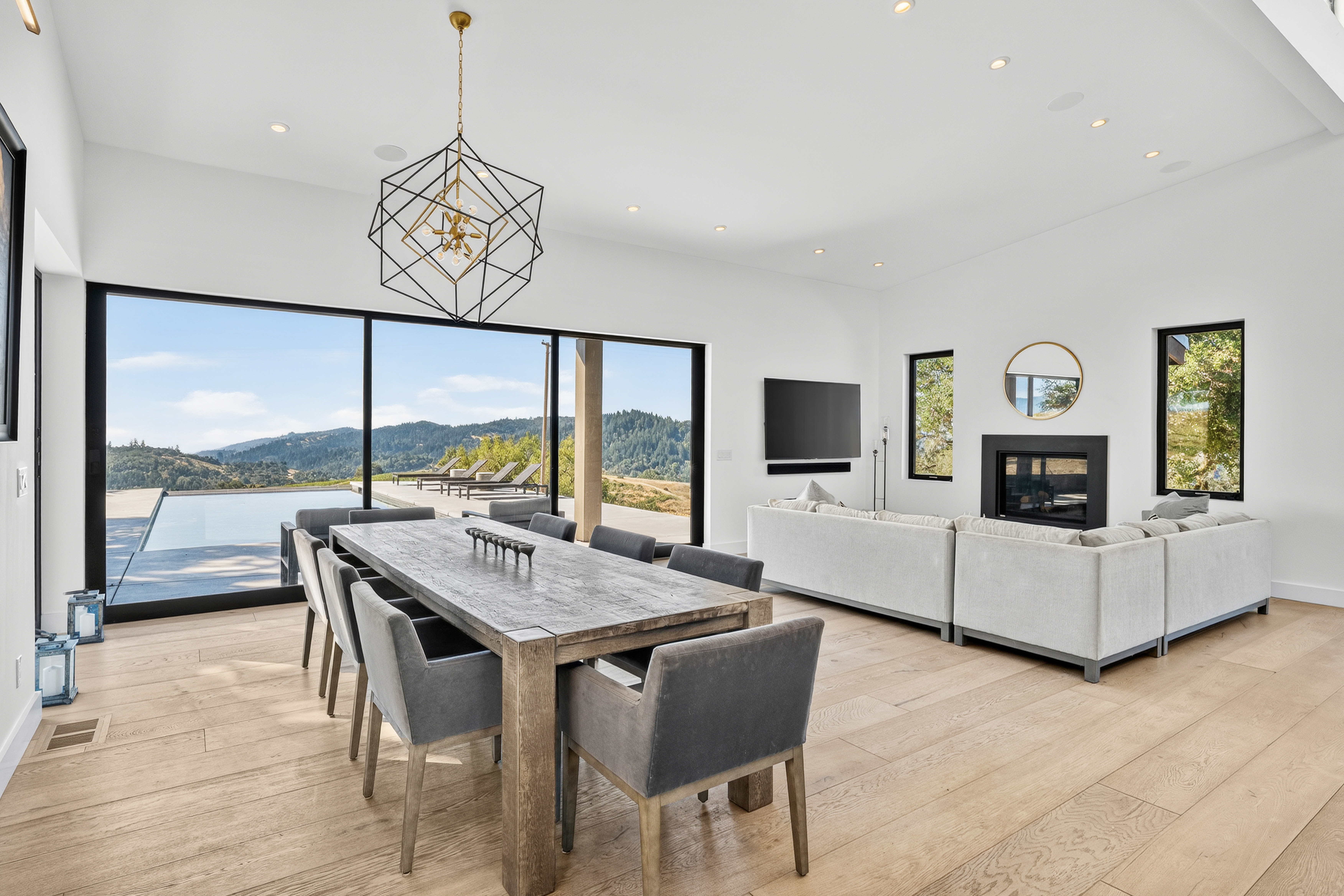  18115 Highlands Ridge Road, Yorkville, CA 95494 - 物件實景
