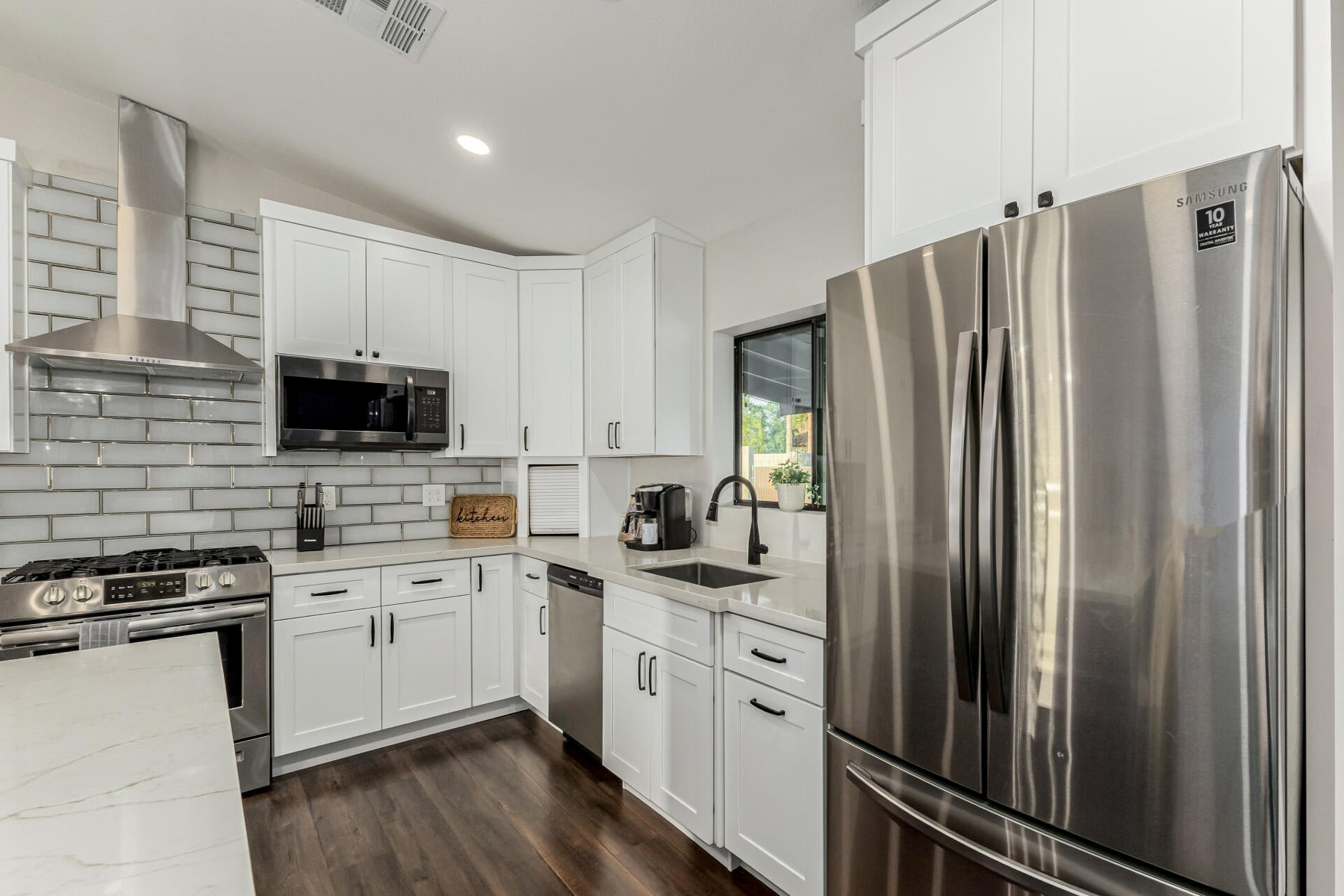  2407 S Allred Drive, Tempe, AZ 85282 - 物件實景