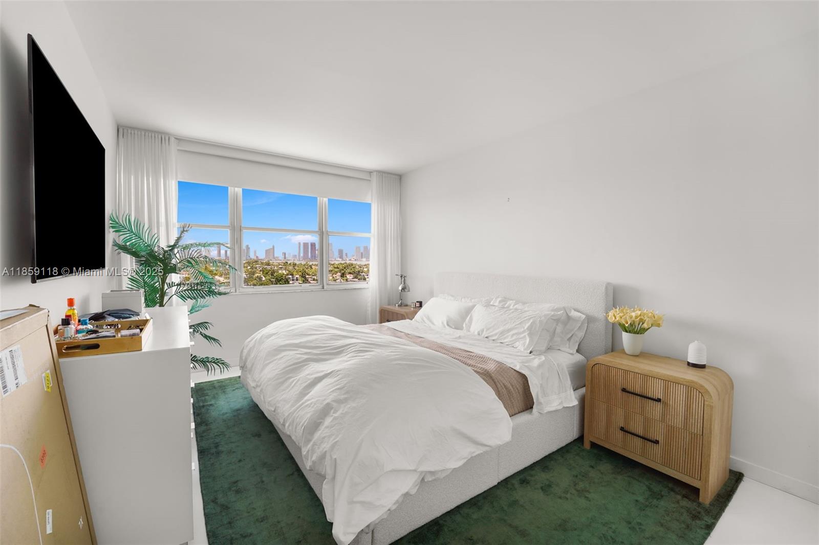 Miami Beach, Florida, 33139, United States, 1 Bedroom Bedrooms, ,1 BathroomBathrooms,Residential,For Sale,1918508