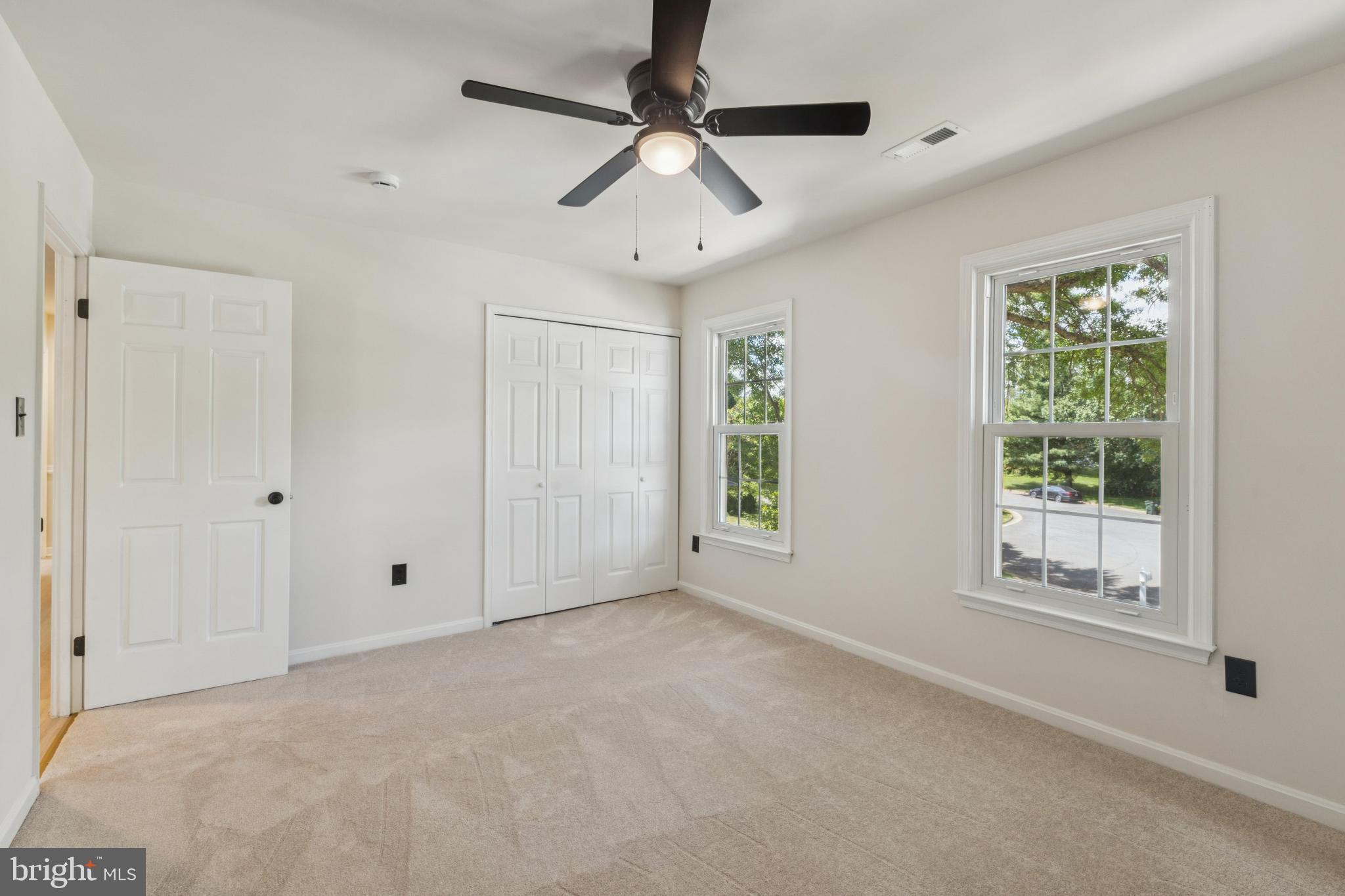 Fairfax, Virginia, 22030, United States, 4 Bedrooms Bedrooms, ,4 BathroomsBathrooms,Residential,For Sale,1978960