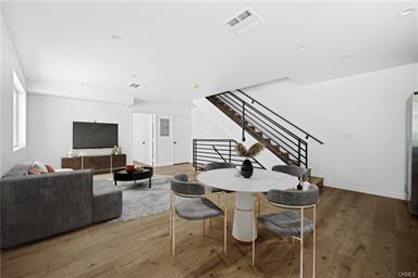Van Nuys, California, 91405, United States, 11 Bedrooms Bedrooms, ,Residential,For Sale,1763615