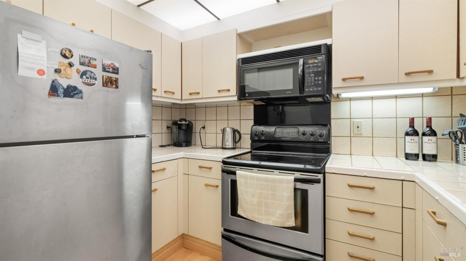 San Rafael, California, 94903, United States, 3 Bedrooms Bedrooms, ,3 BathroomsBathrooms,Residential,For Sale,1908286