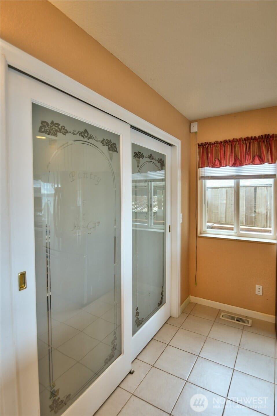 Brinnon, Washington, 98320, United States, 2 Bedrooms Bedrooms, ,Residential,For Sale,1771053