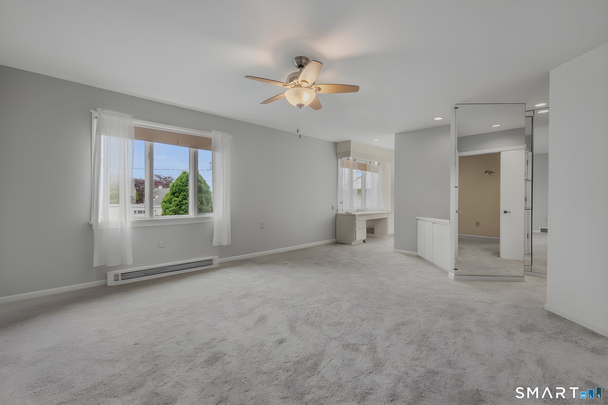 New London, Connecticut, 06320, United States, 4 Bedrooms Bedrooms, ,4 BathroomsBathrooms,Residential,For Sale,2048761