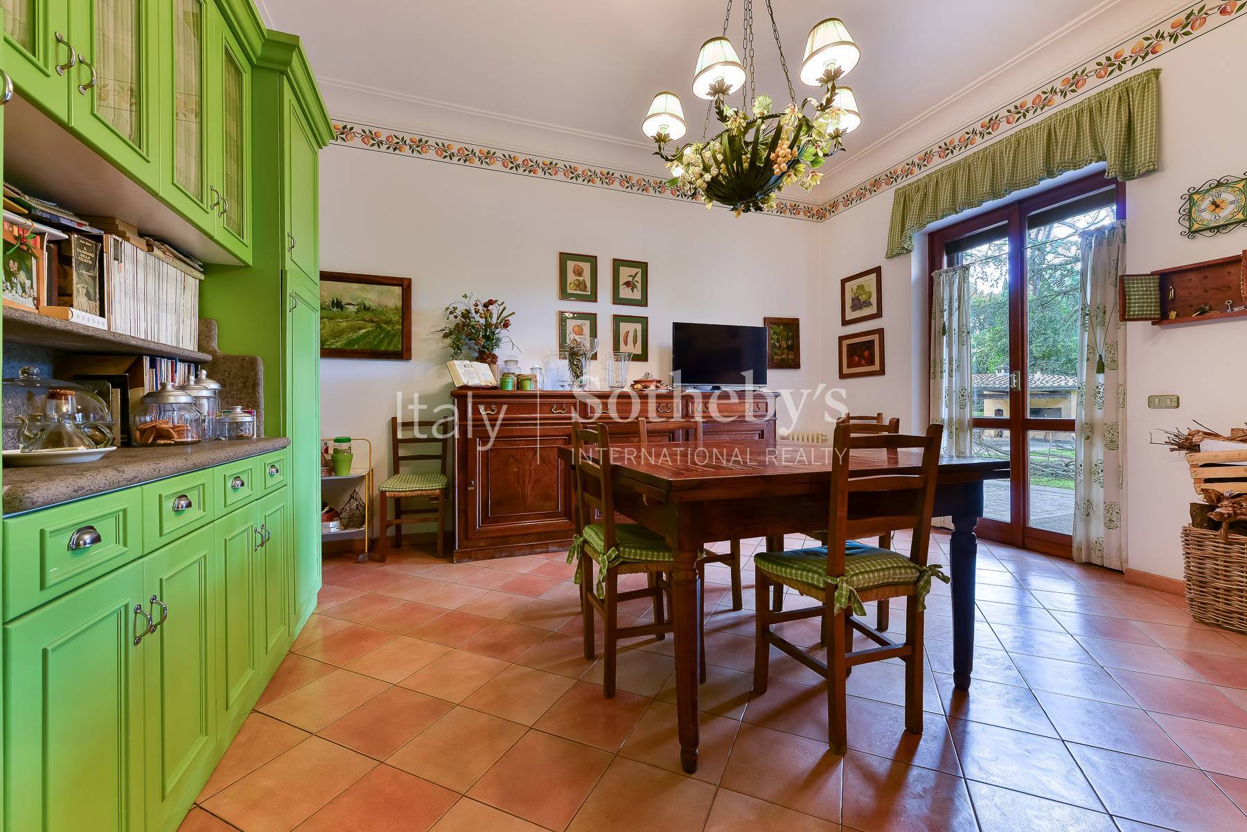 Elegant Roman Villa with Private Park and Pool - 物件實景