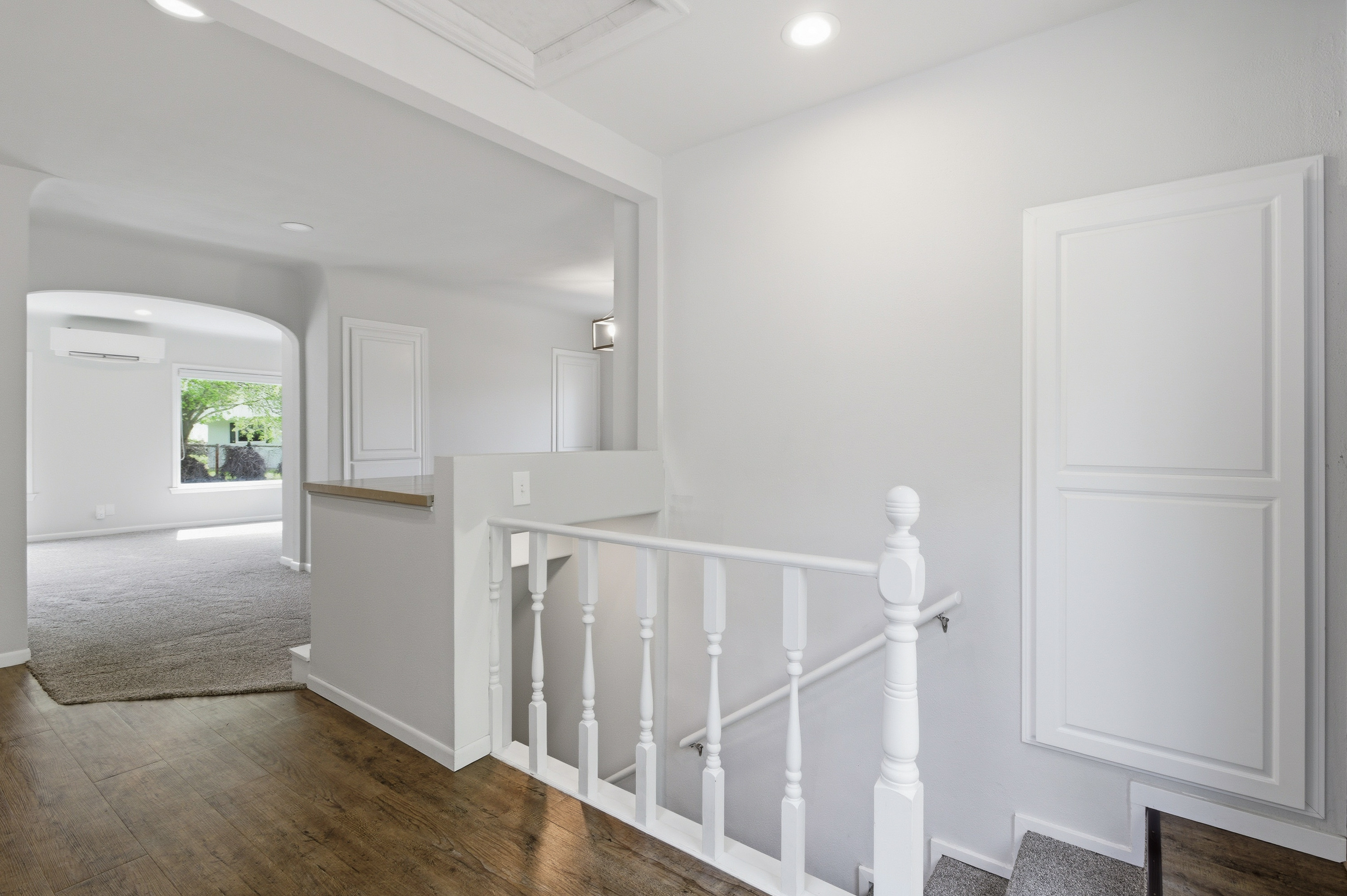  1021 E Chestnut St - 物件實景