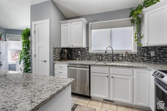 West Valley City, Utah, 84128, United States, 3 Bedrooms Bedrooms, ,2 BathroomsBathrooms,Residential,For Sale,1978223