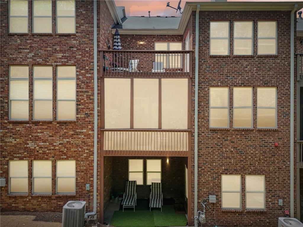 Atlanta, Georgia, 30339, United States, 3 Bedrooms Bedrooms, ,4 BathroomsBathrooms,Residential,For Sale,2003364