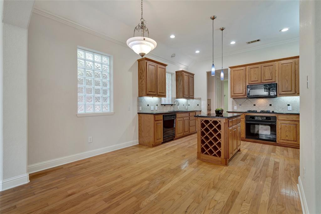 McKinney, Texas, 75072, United States, 3 Bedrooms Bedrooms, ,3 BathroomsBathrooms,Residential,For Sale,1939137