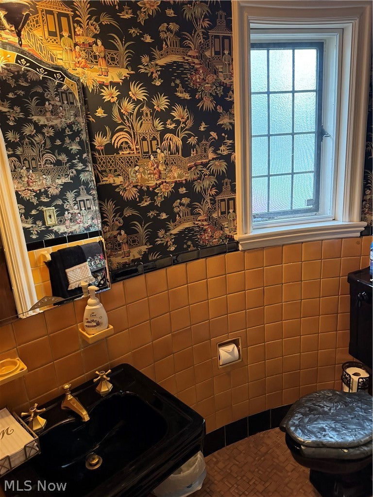 South Euclid, Ohio, 44121, United States, 9 Bedrooms Bedrooms, ,8 BathroomsBathrooms,Residential,For Sale,2040754