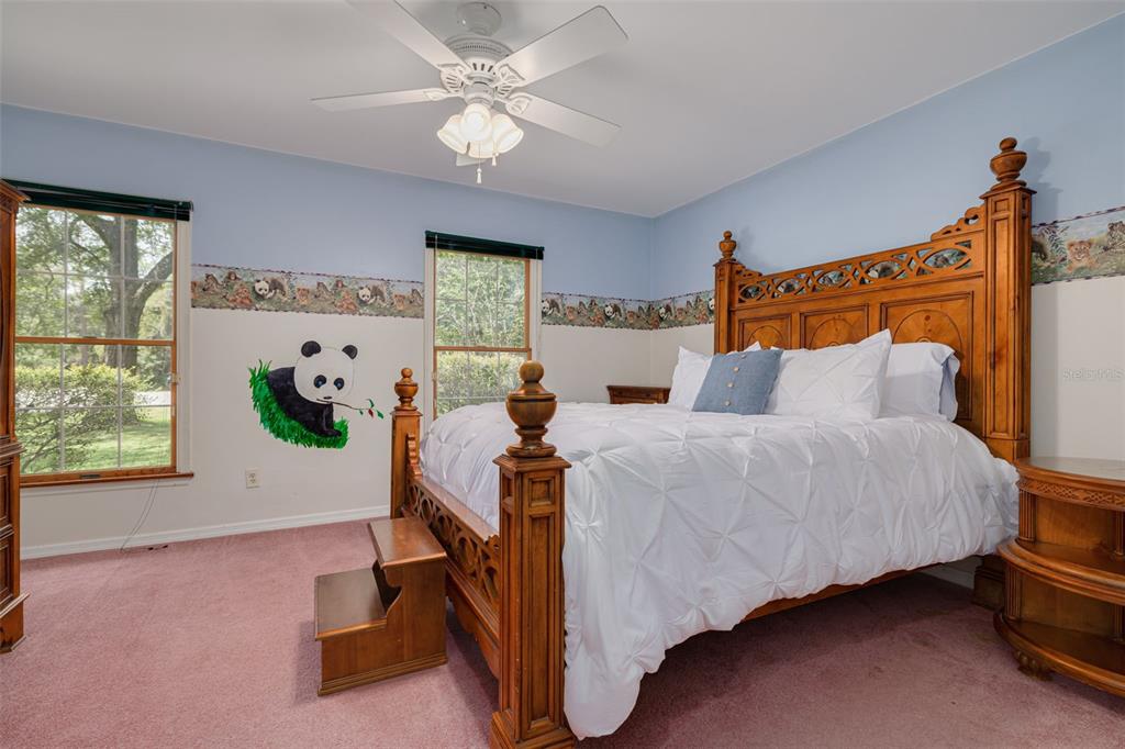 Tampa, Florida, 33626, United States, 5 Bedrooms Bedrooms, ,3 BathroomsBathrooms,Residential,For Sale,1941740