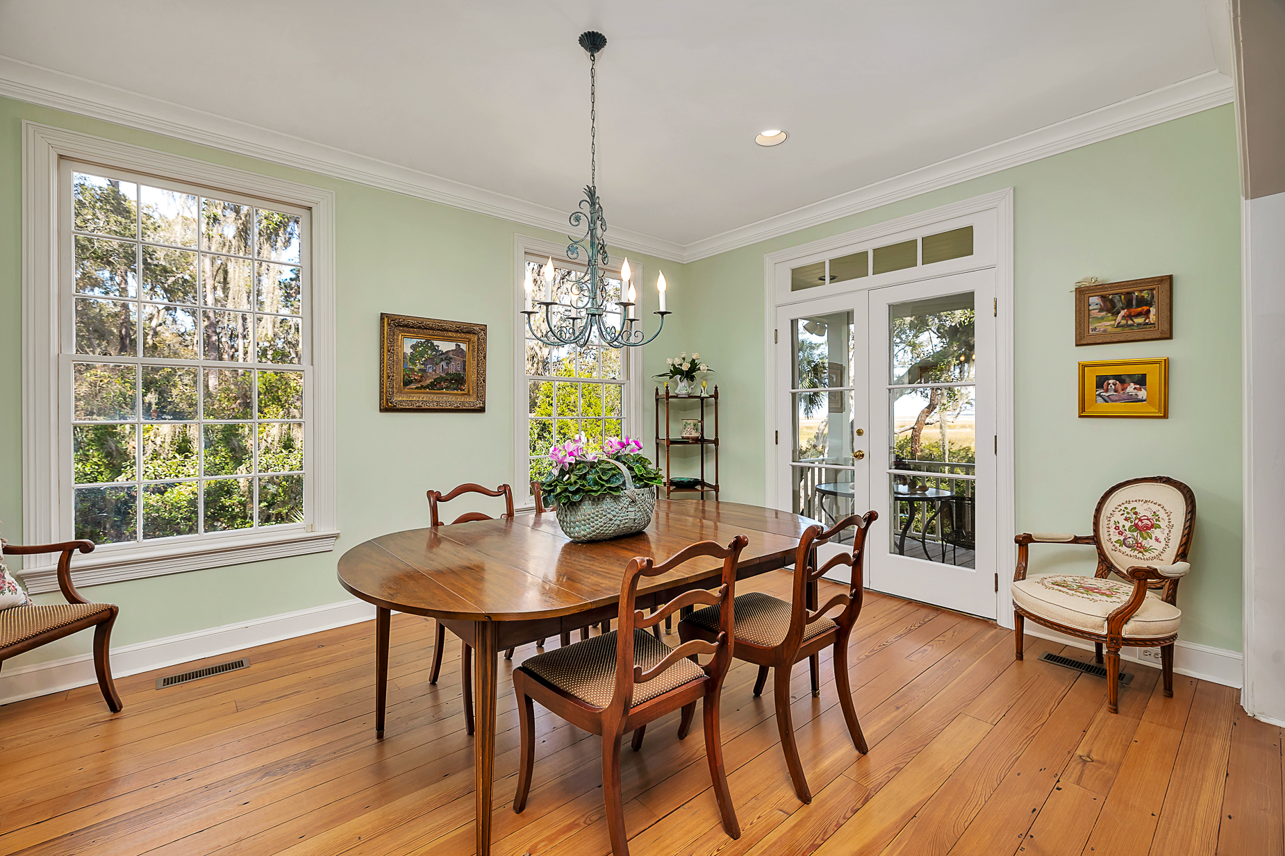  188 Hampton Point Drive - 物件實景