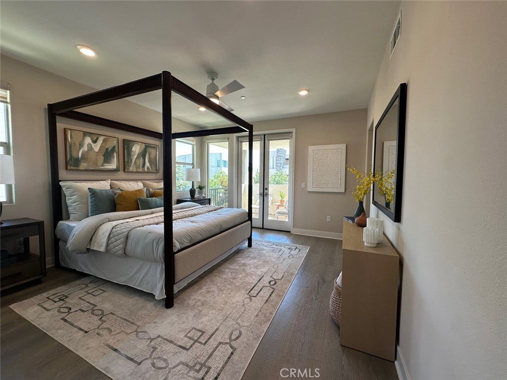 Irvine, California, 92618, United States, 3 Bedrooms Bedrooms, ,4 BathroomsBathrooms,Residential,For Sale,1987840