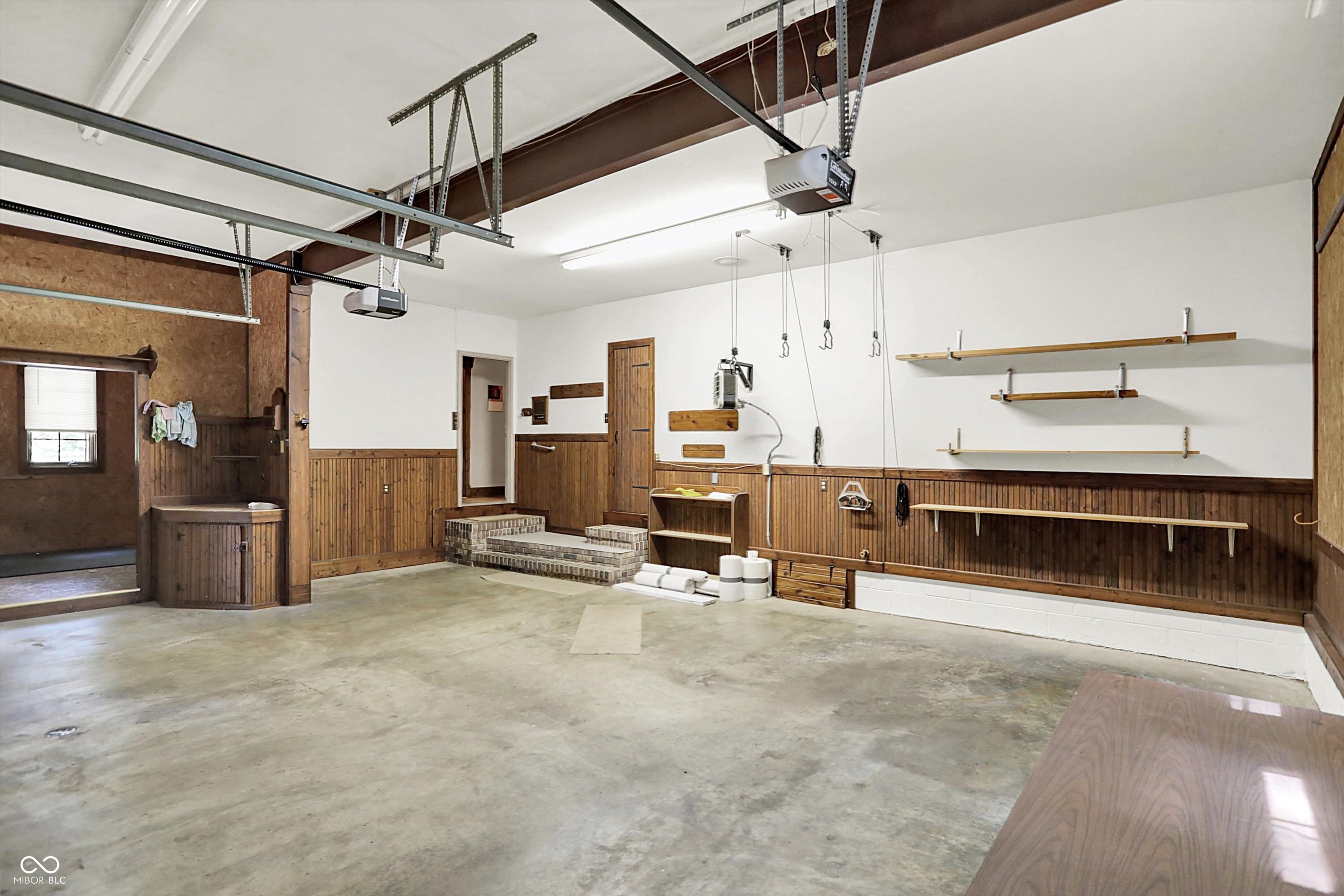 Lafayette, Indiana, 47905, United States, 3 Bedrooms Bedrooms, ,4 BathroomsBathrooms,Residential,For Sale,1979408