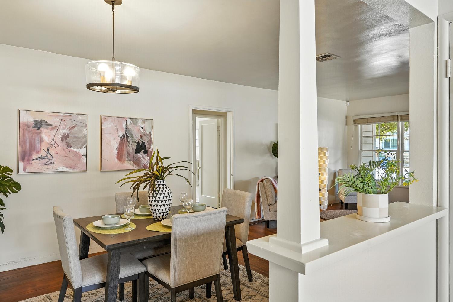 Sacramento, California, 95820, United States, 3 Bedrooms Bedrooms, ,2 BathroomsBathrooms,Residential,For Sale,1940182