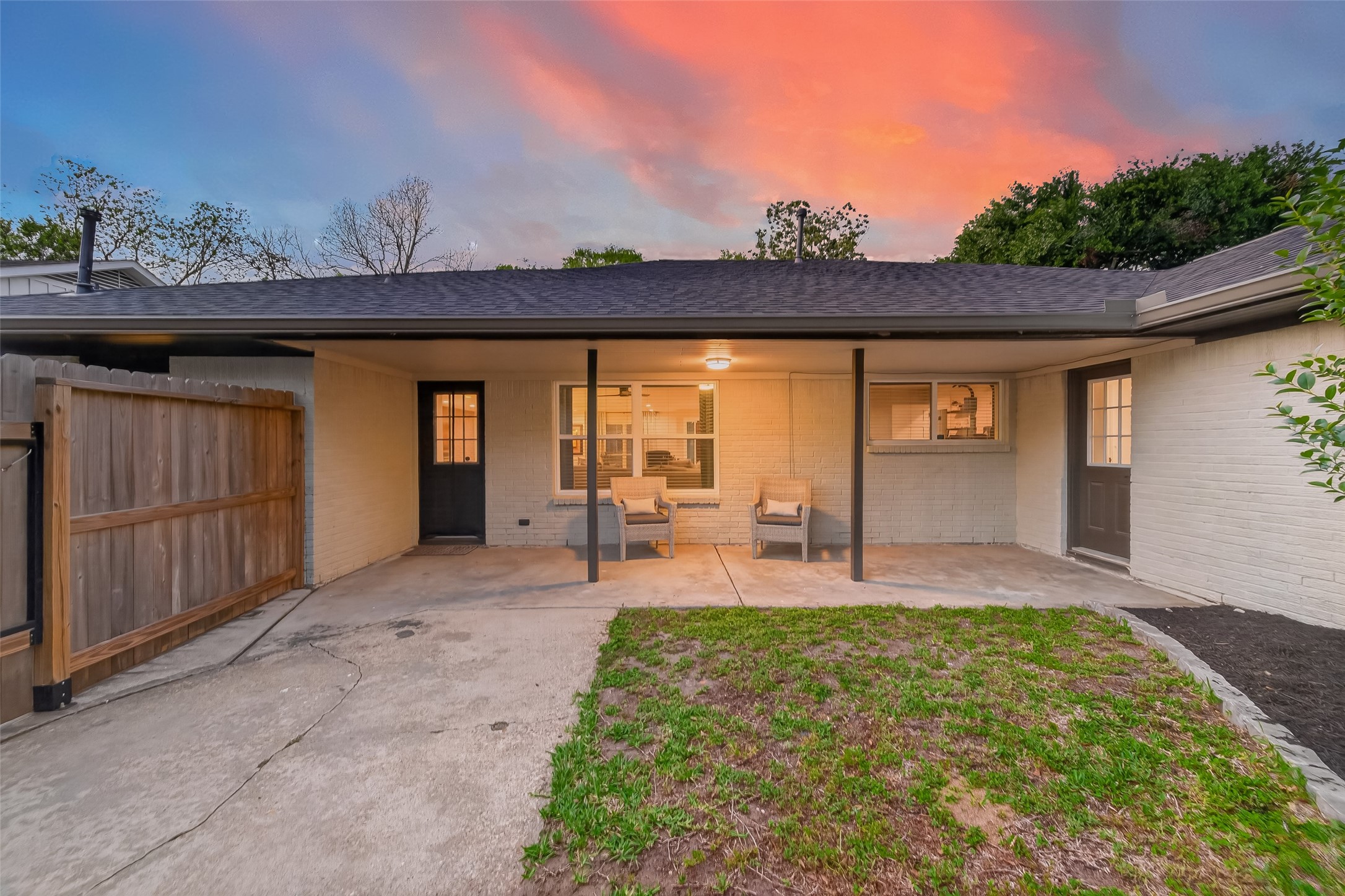  6227 Yarwell Drive - 物件實景