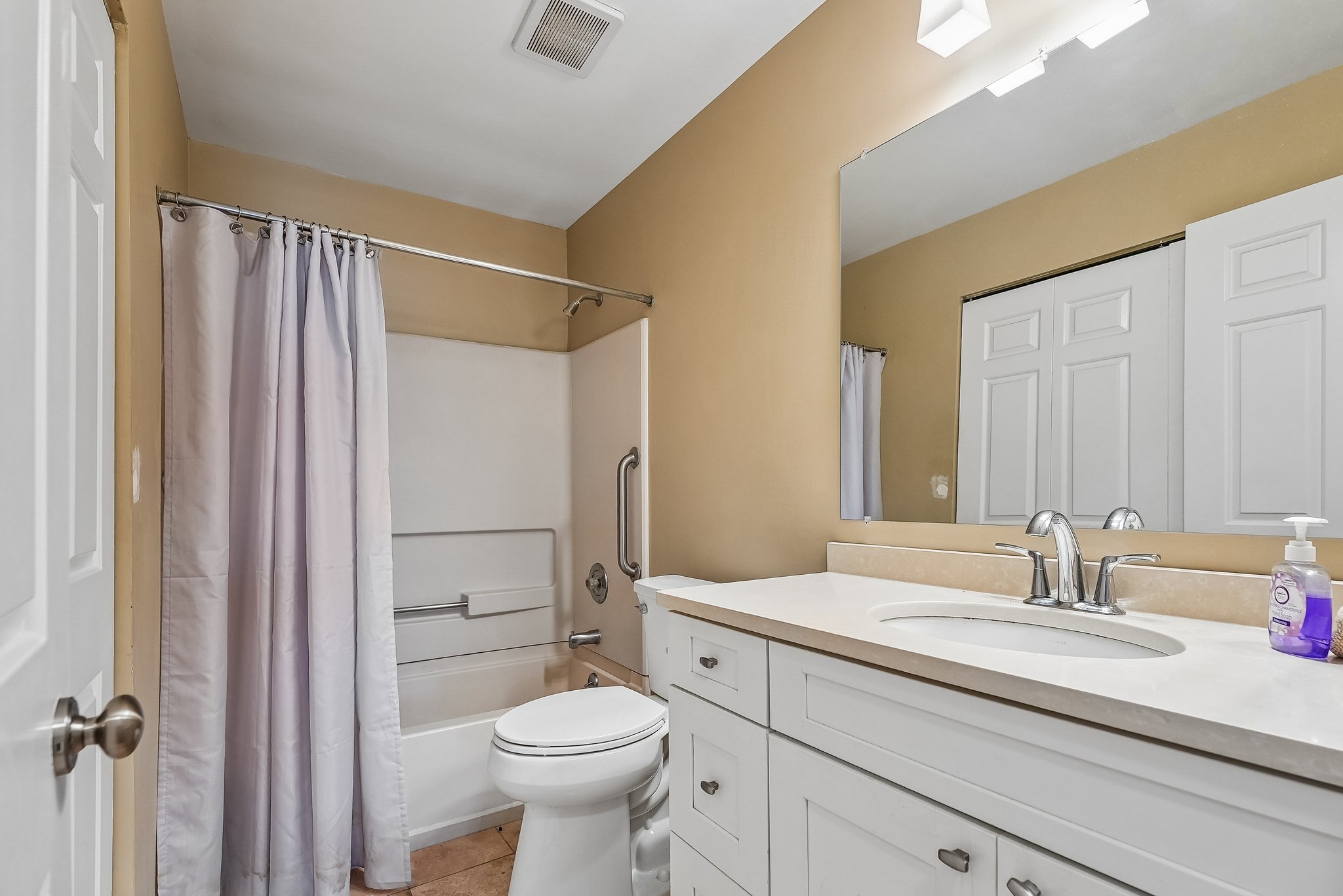  241 Tavistock Road, Cherry Hill Township, NJ 08034 - 物件實景