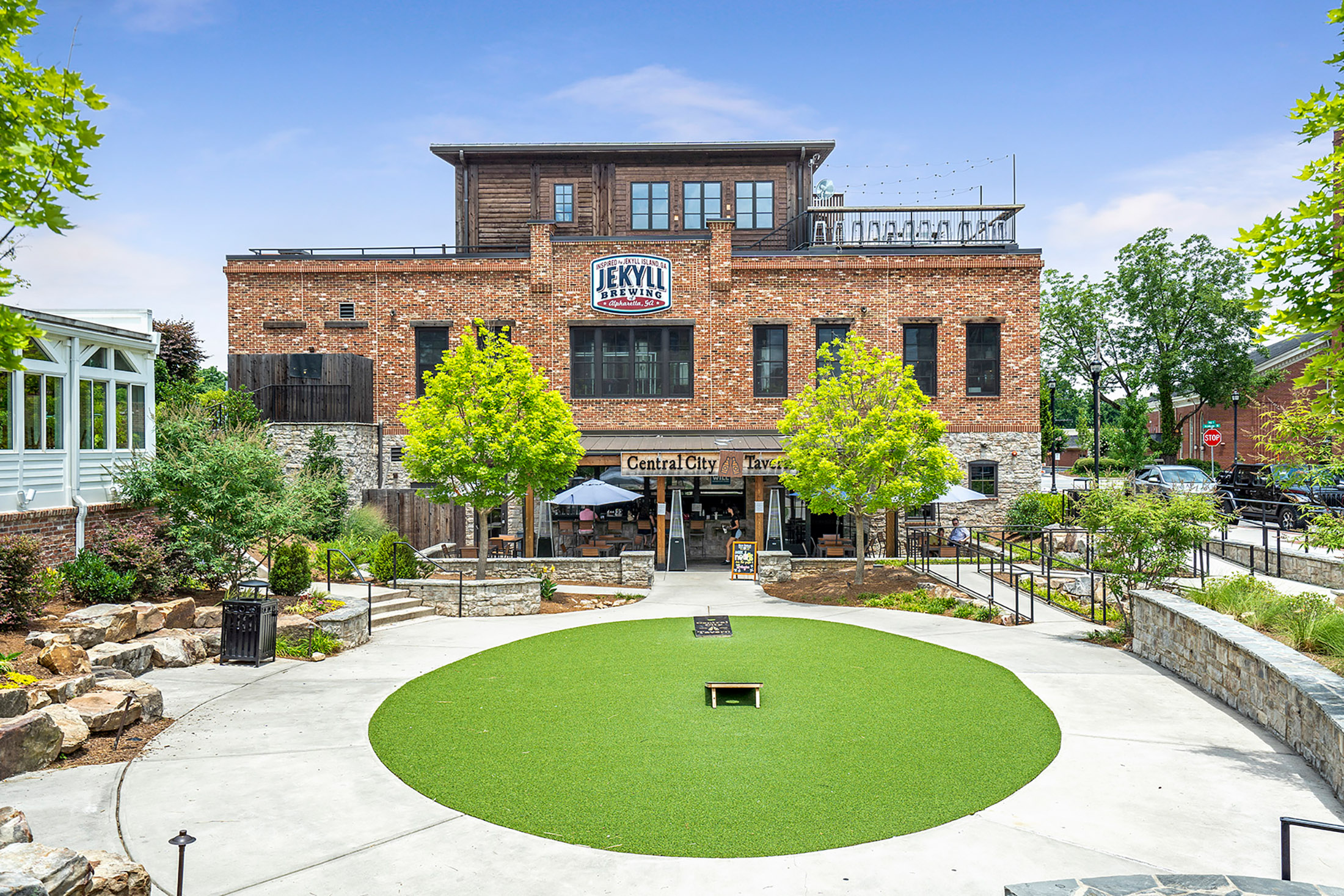  Desirable Monte Hewett First-Time Resale in the Sought-After Lake Haven - 物件實景