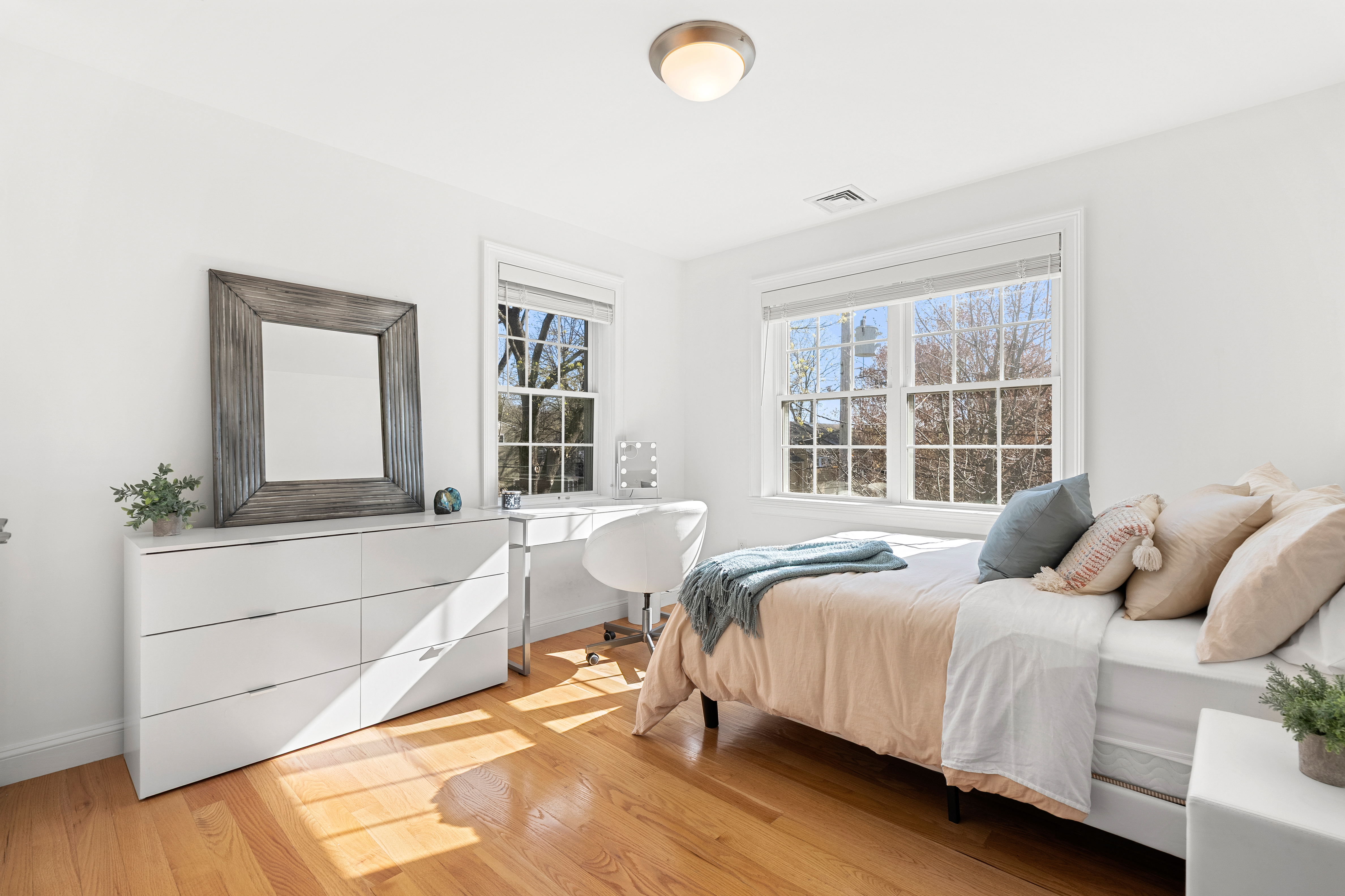  152 Charlton Street, Arlington, MA, 02476 - 物件實景