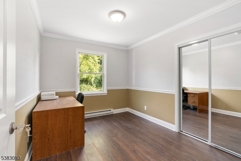 Vernon Twp., New Jersey, 07462, United States, 4 Bedrooms Bedrooms, ,2 BathroomsBathrooms,Residential,For Sale,1938631