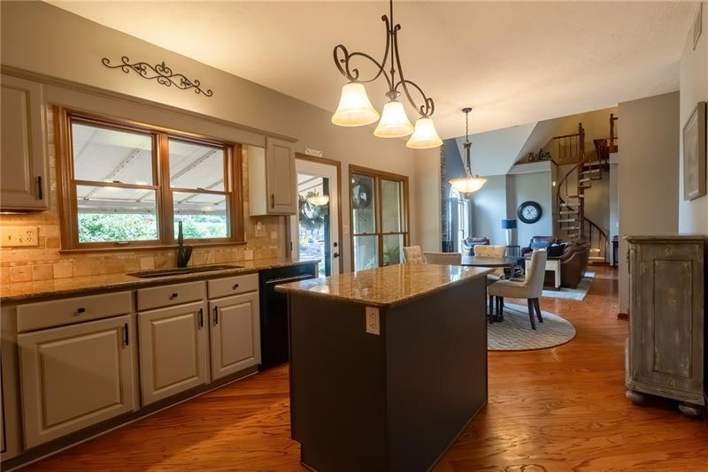 Finleyville, Pennsylvania, 15332, United States, 4 Bedrooms Bedrooms, ,4 BathroomsBathrooms,Residential,For Sale,1985685