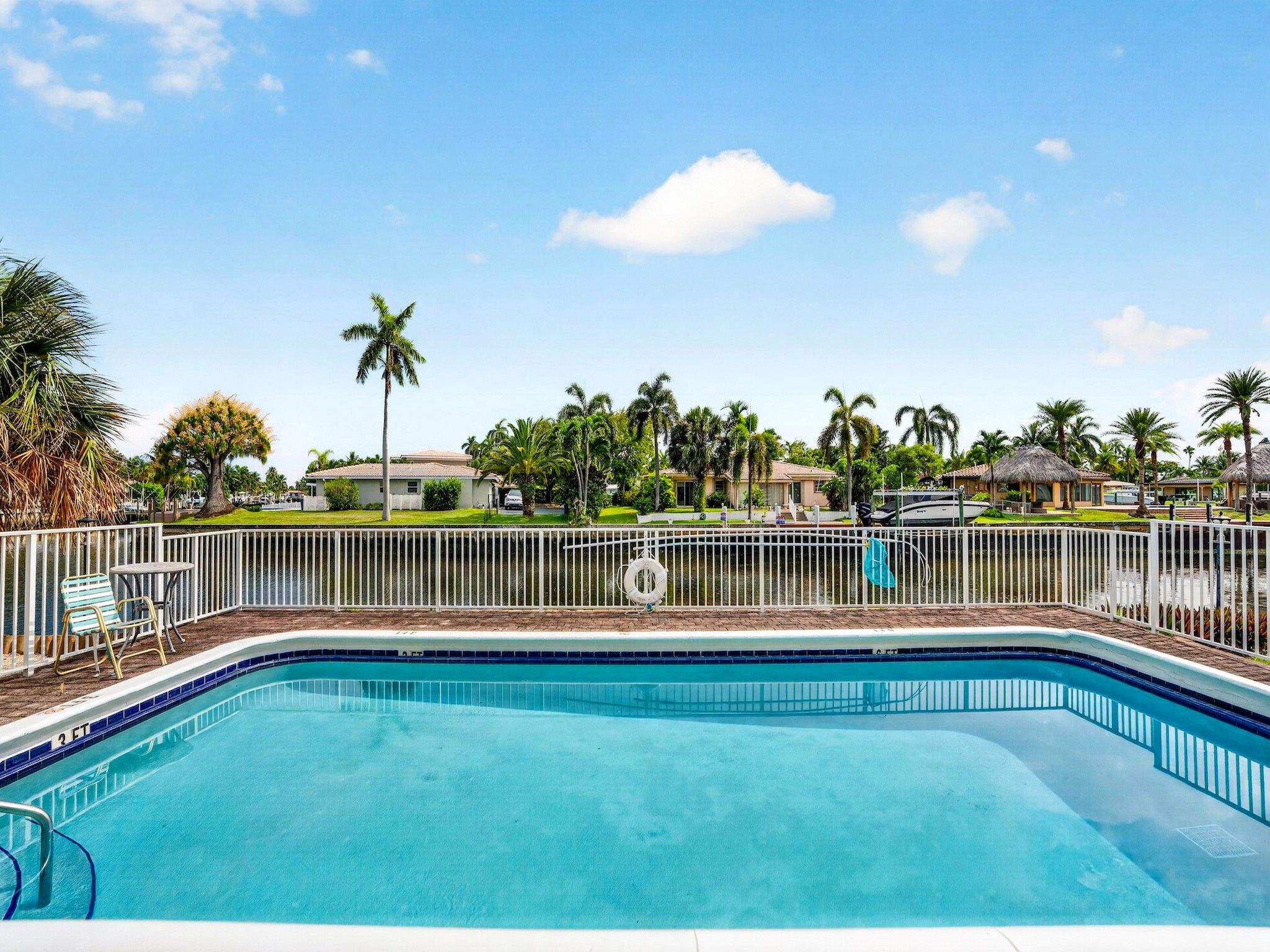  840 Pine Drive, Pompano Beach, FL, 33060 - 物件實景