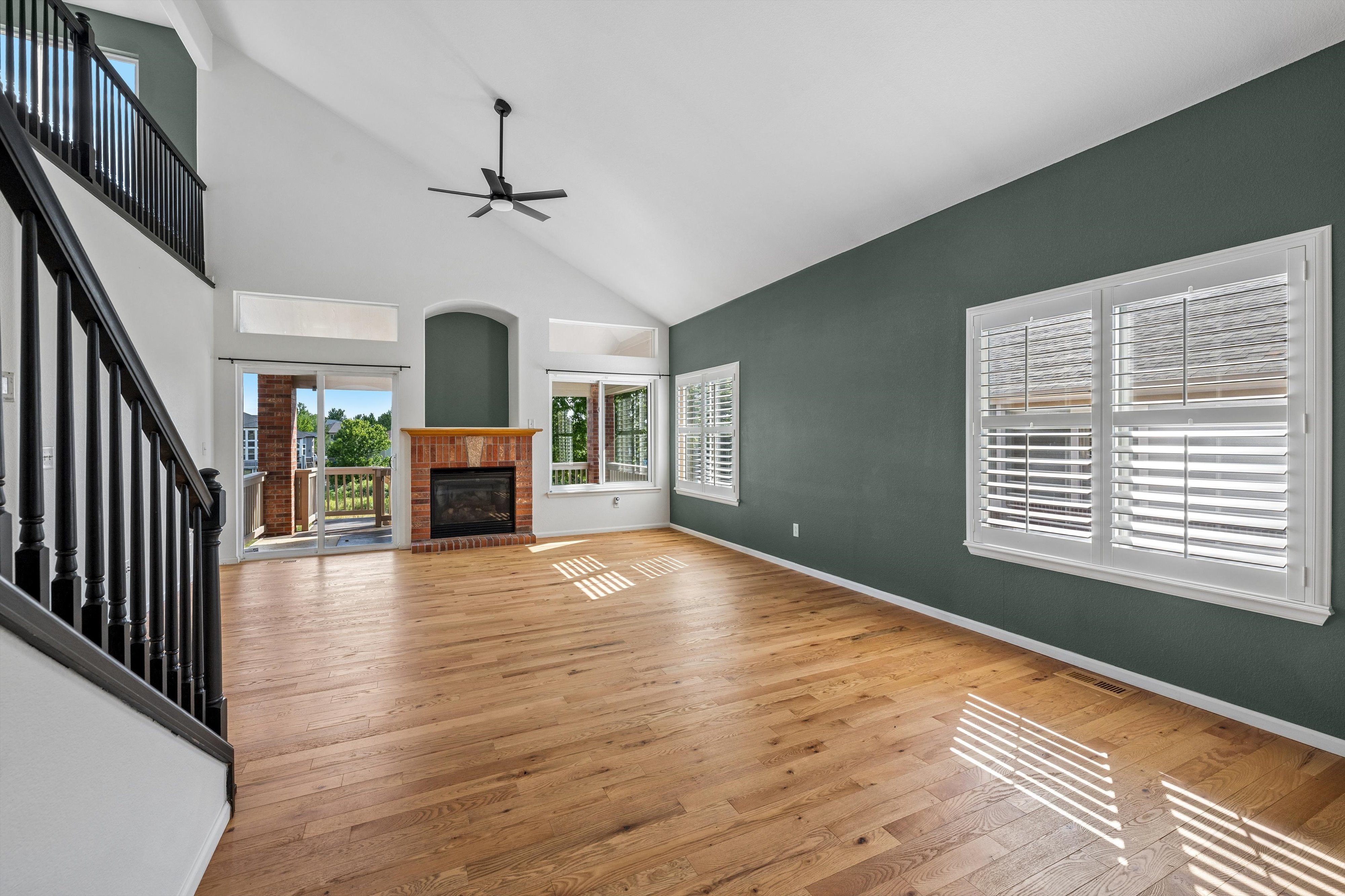  Updated 2 Story Home on the Fairway of Rocky Mountain National Golf Course - 物件實景