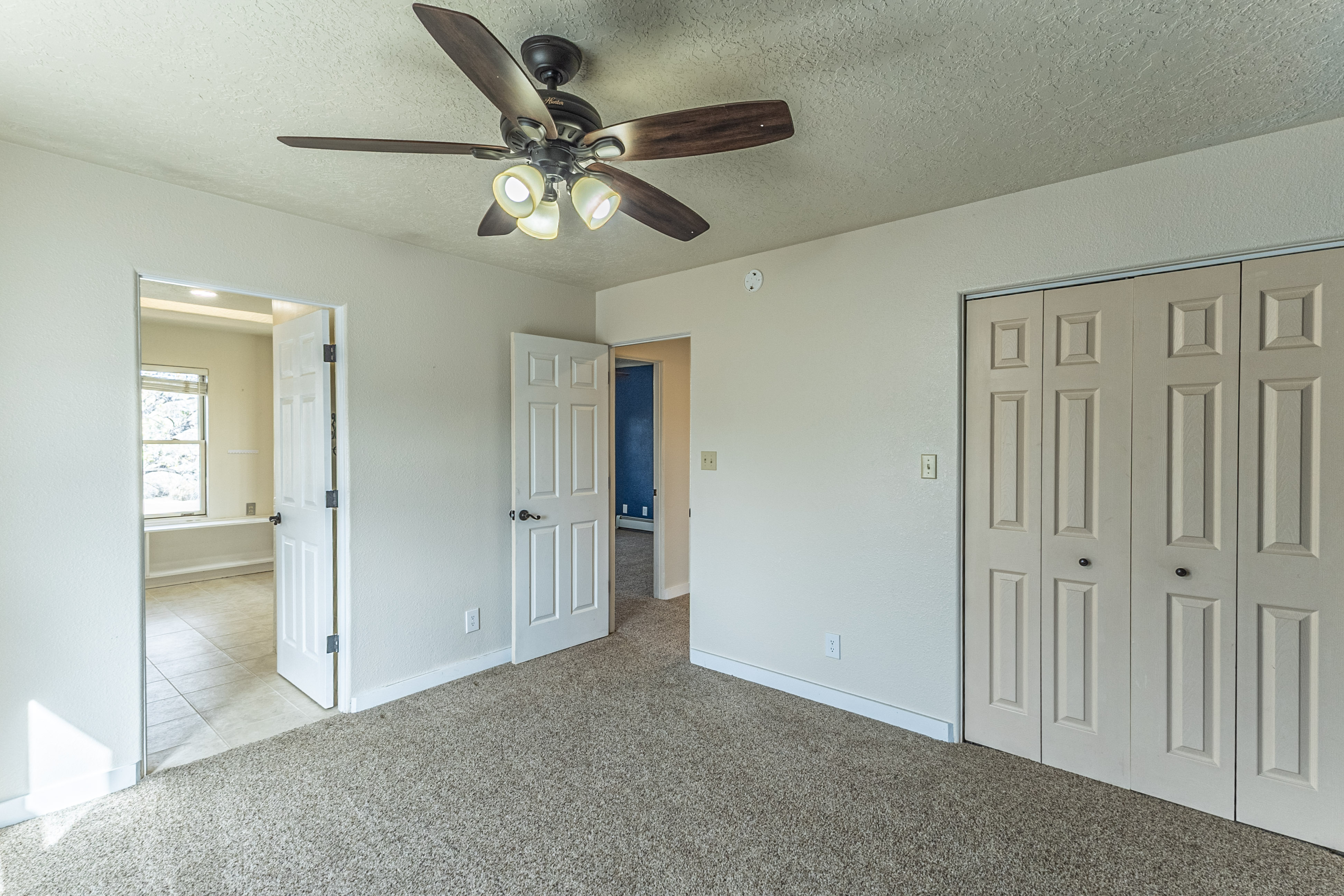 Farmington, New Mexico, 87402, United States, 4 Bedrooms Bedrooms, ,3 BathroomsBathrooms,Residential,For Sale,1995445