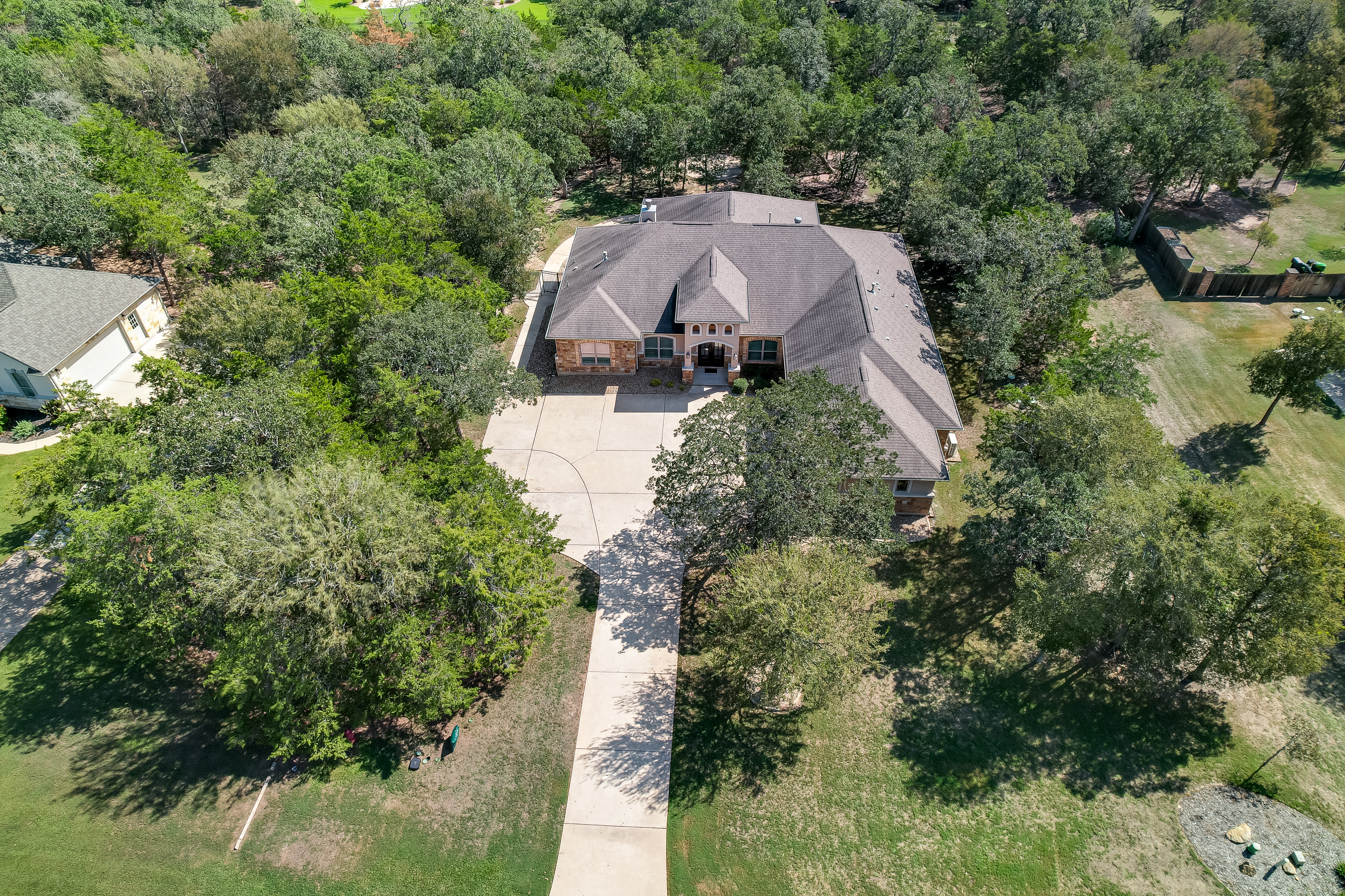  Elegant Living on 1.08 Acres - 物件實景