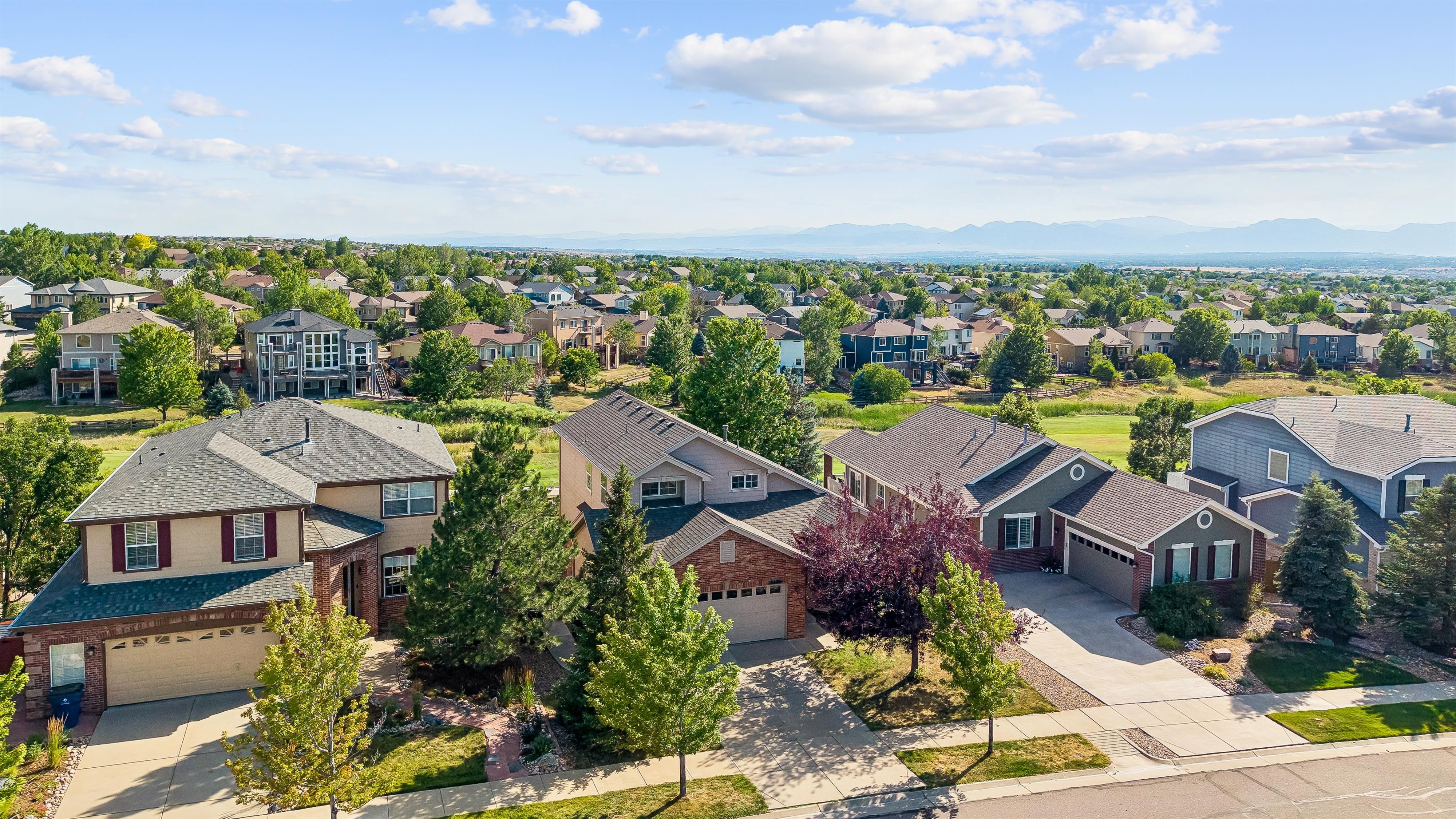  Updated 2 Story Home on the Fairway of Rocky Mountain National Golf Course - 物件實景