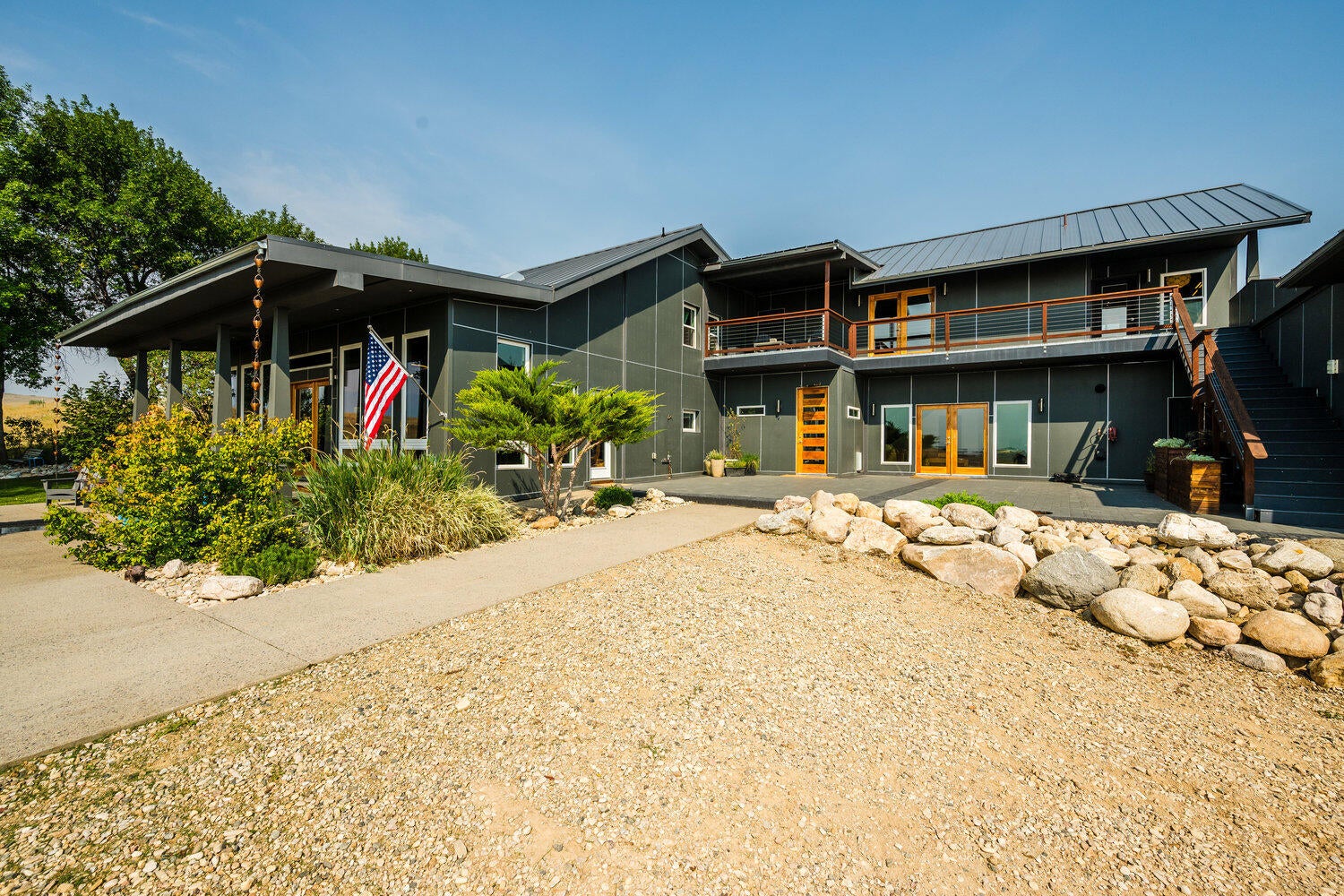 Big Horn, Wyoming, 82833, United States, 3 Bedrooms Bedrooms, ,4 BathroomsBathrooms,Residential,For Sale,1981242