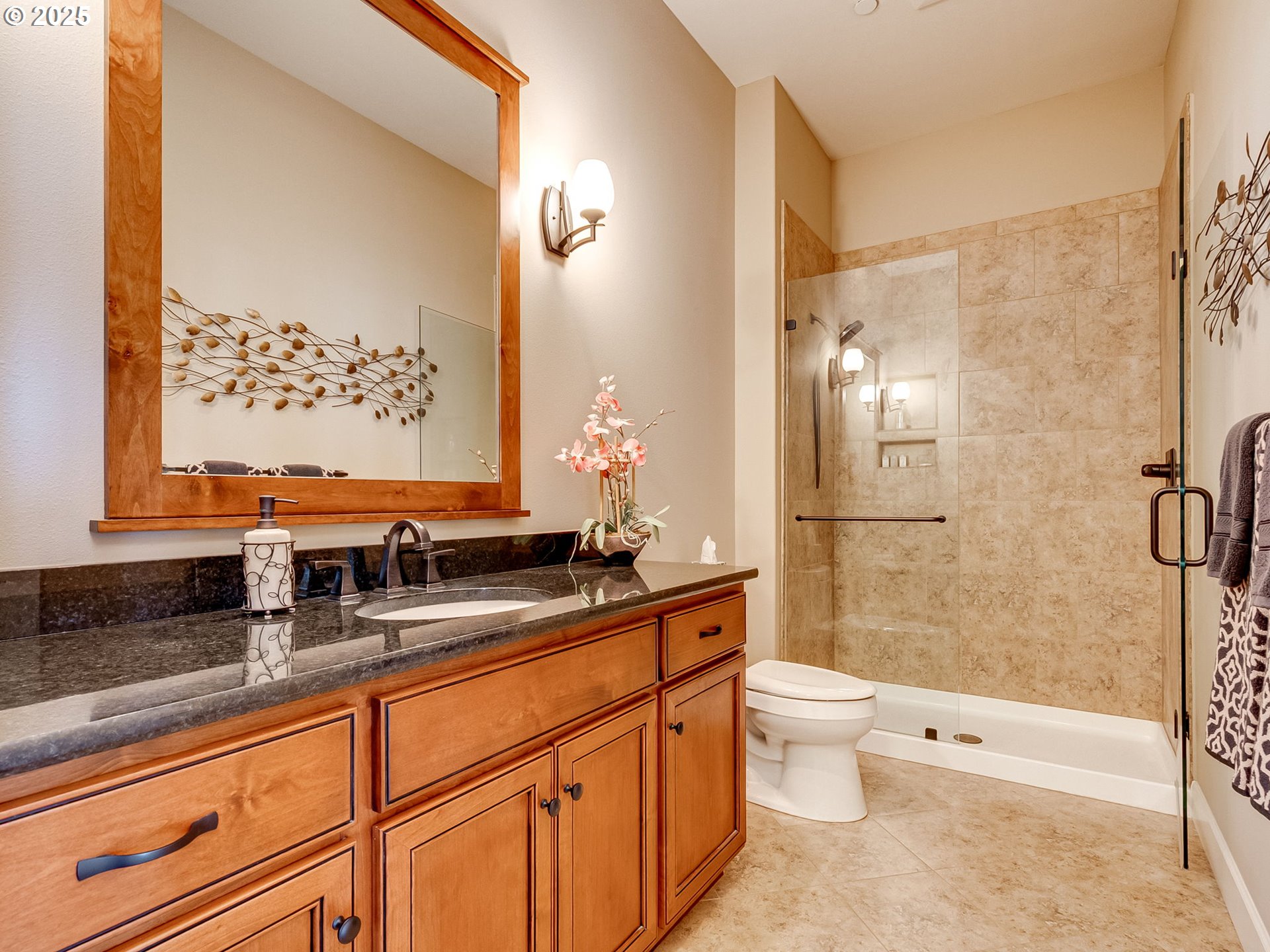 Camas, Washington, 98607, United States, 4 Bedrooms Bedrooms, ,4 BathroomsBathrooms,Residential,For Sale,1837828