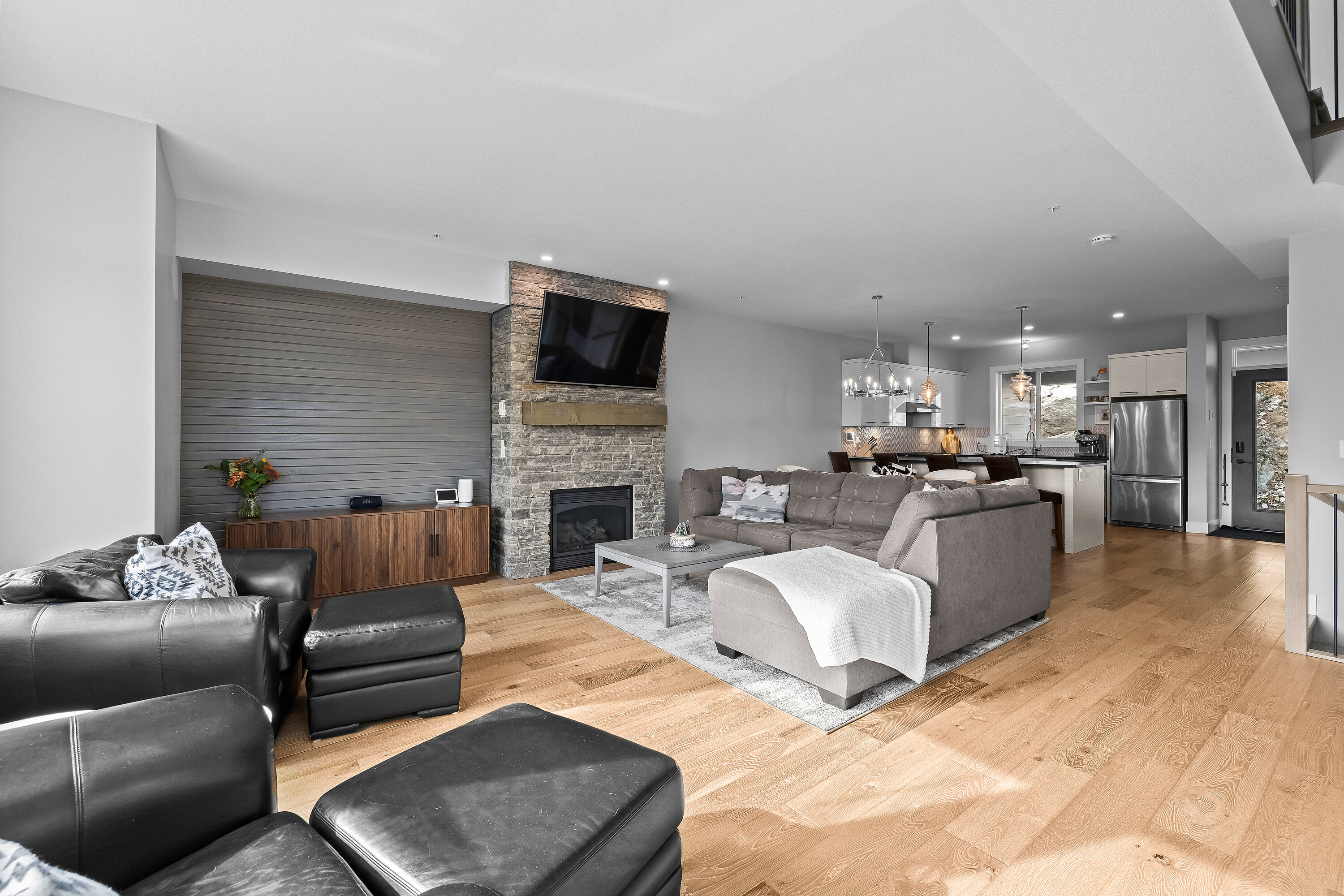  Half Duplex Ski Chalet - 物件實景