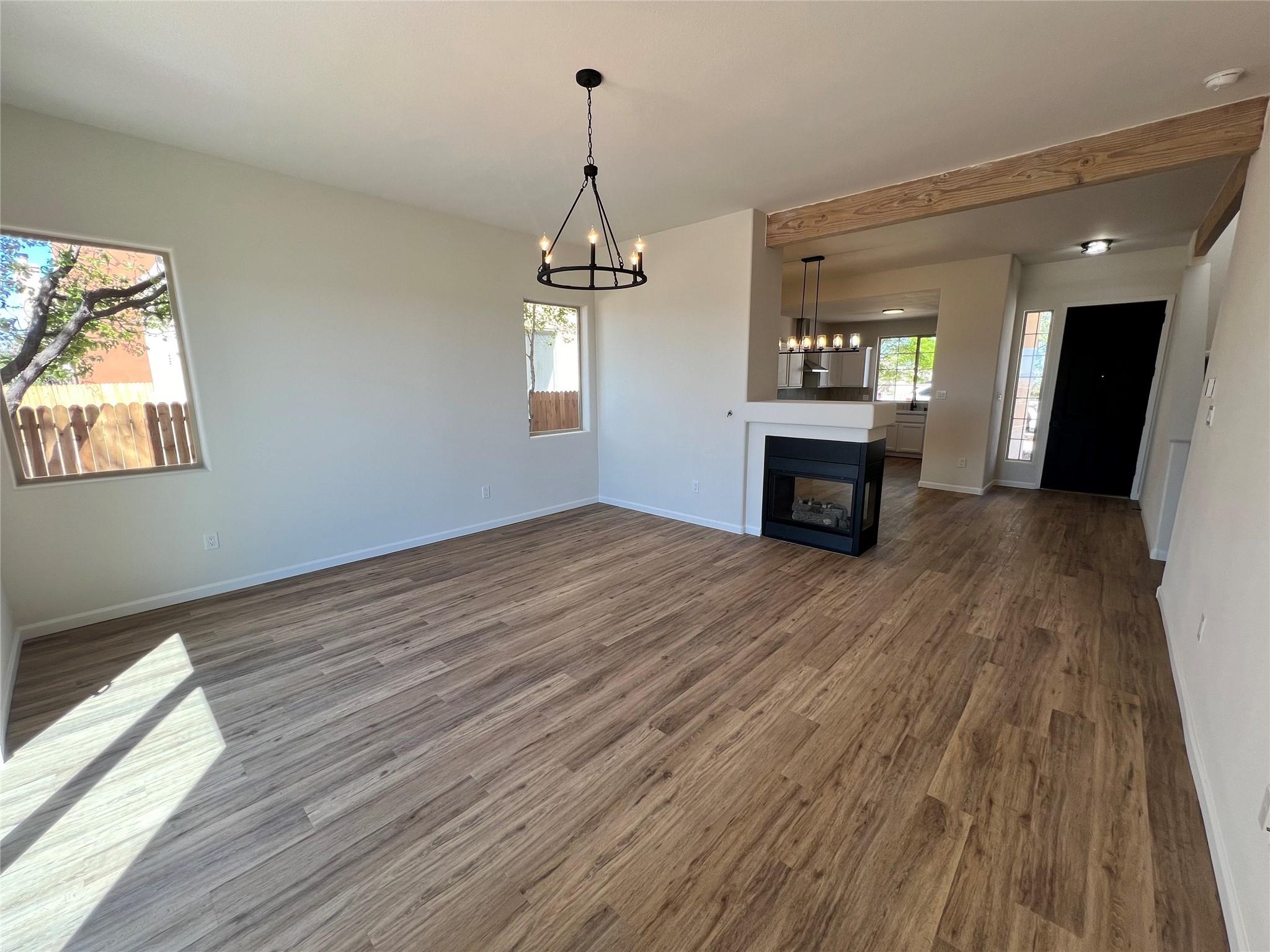 Santa Fe, New Mexico, 87507, United States, 3 Bedrooms Bedrooms, ,3 BathroomsBathrooms,Residential,For Sale,1793952