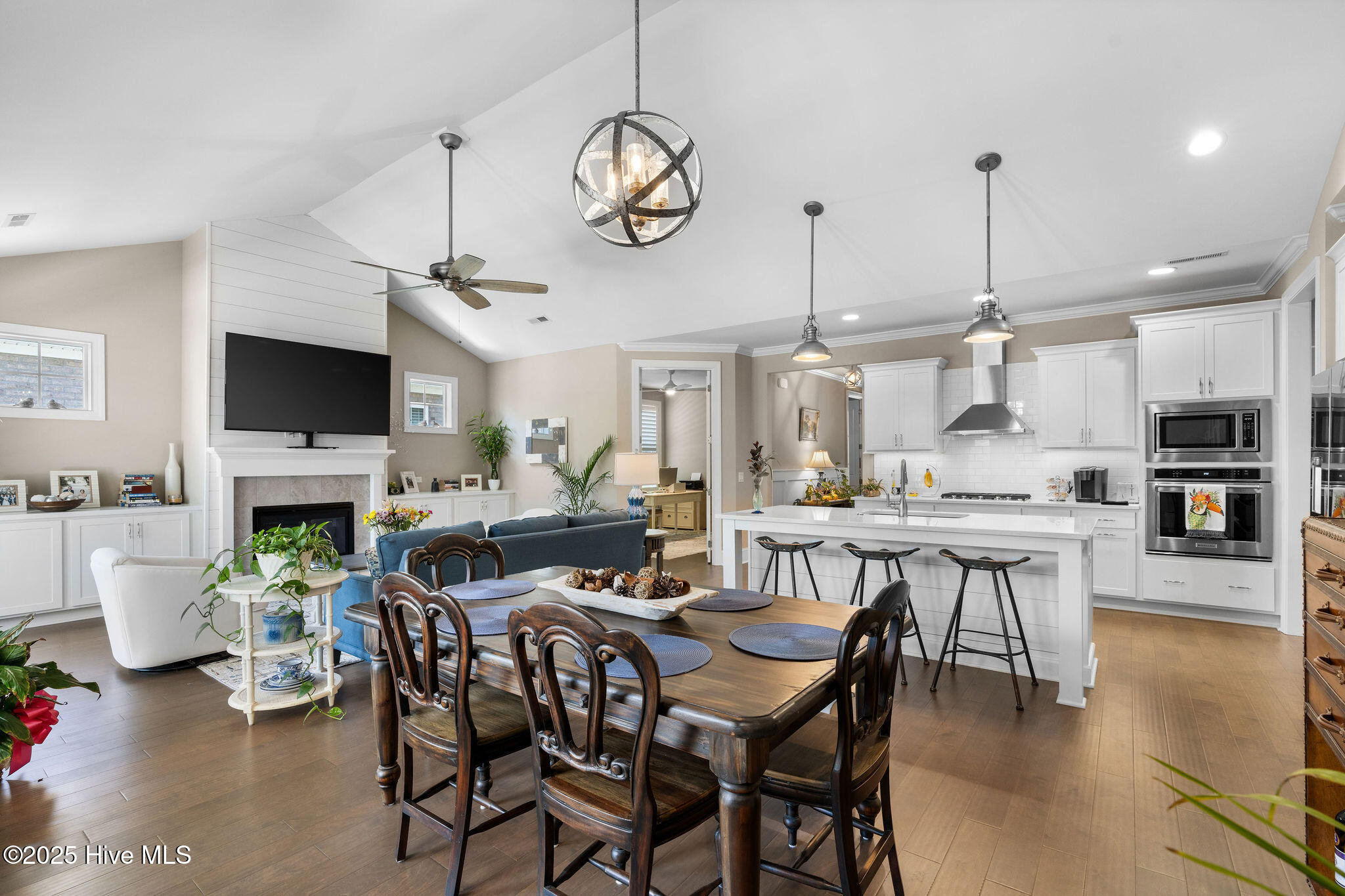 Leland, North Carolina, 28451, United States, 3 Bedrooms Bedrooms, ,4 BathroomsBathrooms,Residential,For Sale,1793560