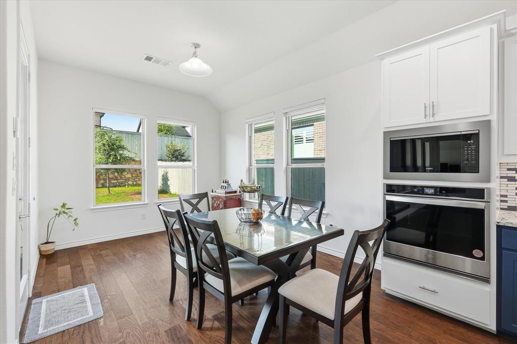 Northlake, Texas, 76247, United States, 4 Bedrooms Bedrooms, ,4 BathroomsBathrooms,Residential,For Sale,2048844