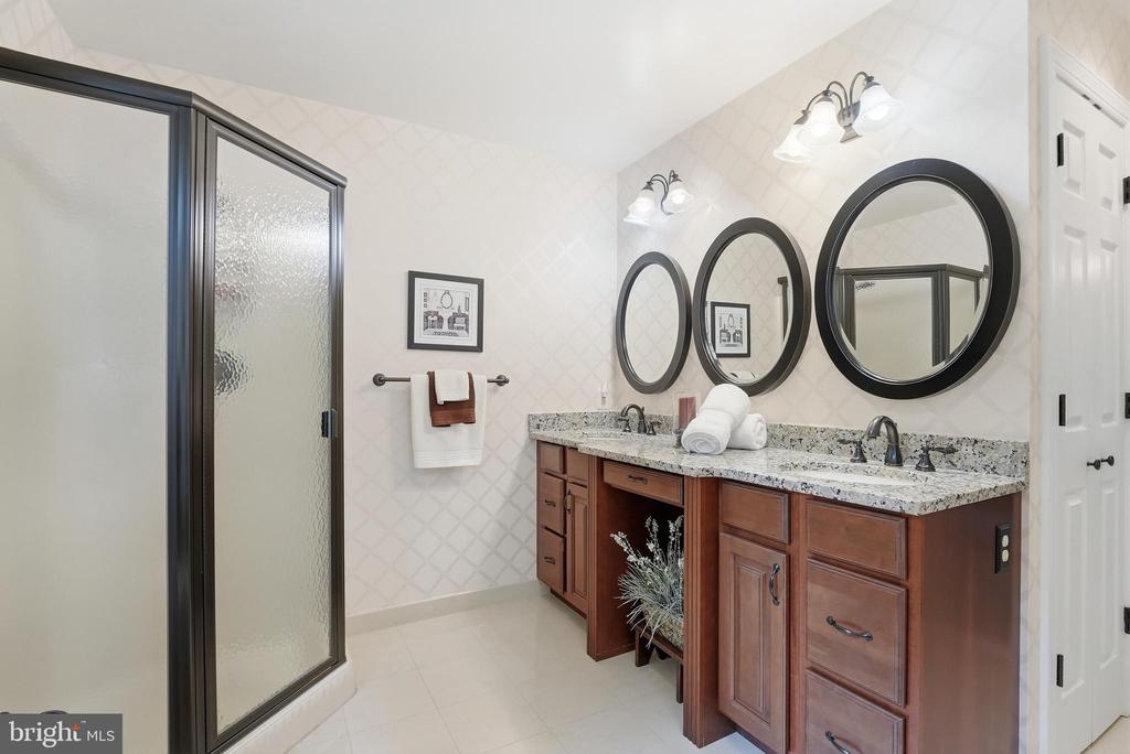 Warrenton, Virginia, 20187, United States, 4 Bedrooms Bedrooms, ,3 BathroomsBathrooms,Residential,For Sale,2048505