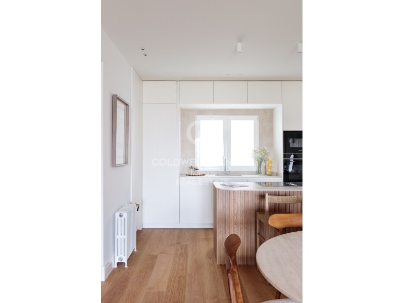 Madrid, Comunidad de Madrid, ES, 3 Bedrooms Bedrooms, ,3 BathroomsBathrooms,Residential,For Sale,1987630