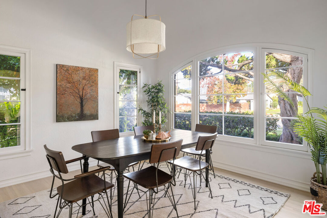 Los Angeles, California, 90041, United States, 3 Bedrooms Bedrooms, ,3 BathroomsBathrooms,Residential,For Sale,2001865