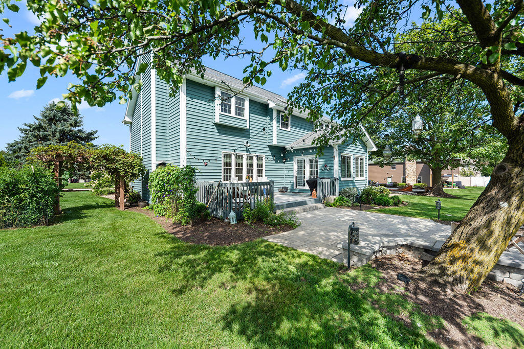 Valparaiso, Indiana, 46385, United States, 4 Bedrooms Bedrooms, ,3 BathroomsBathrooms,Residential,For Sale,1988266